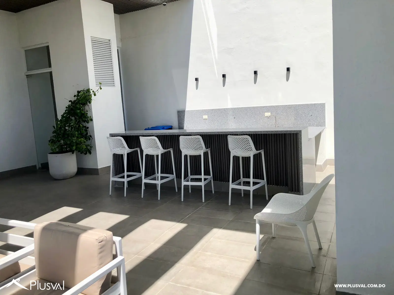 Apartamento amueblado a estrenar en alquiler en Serrallés 459597