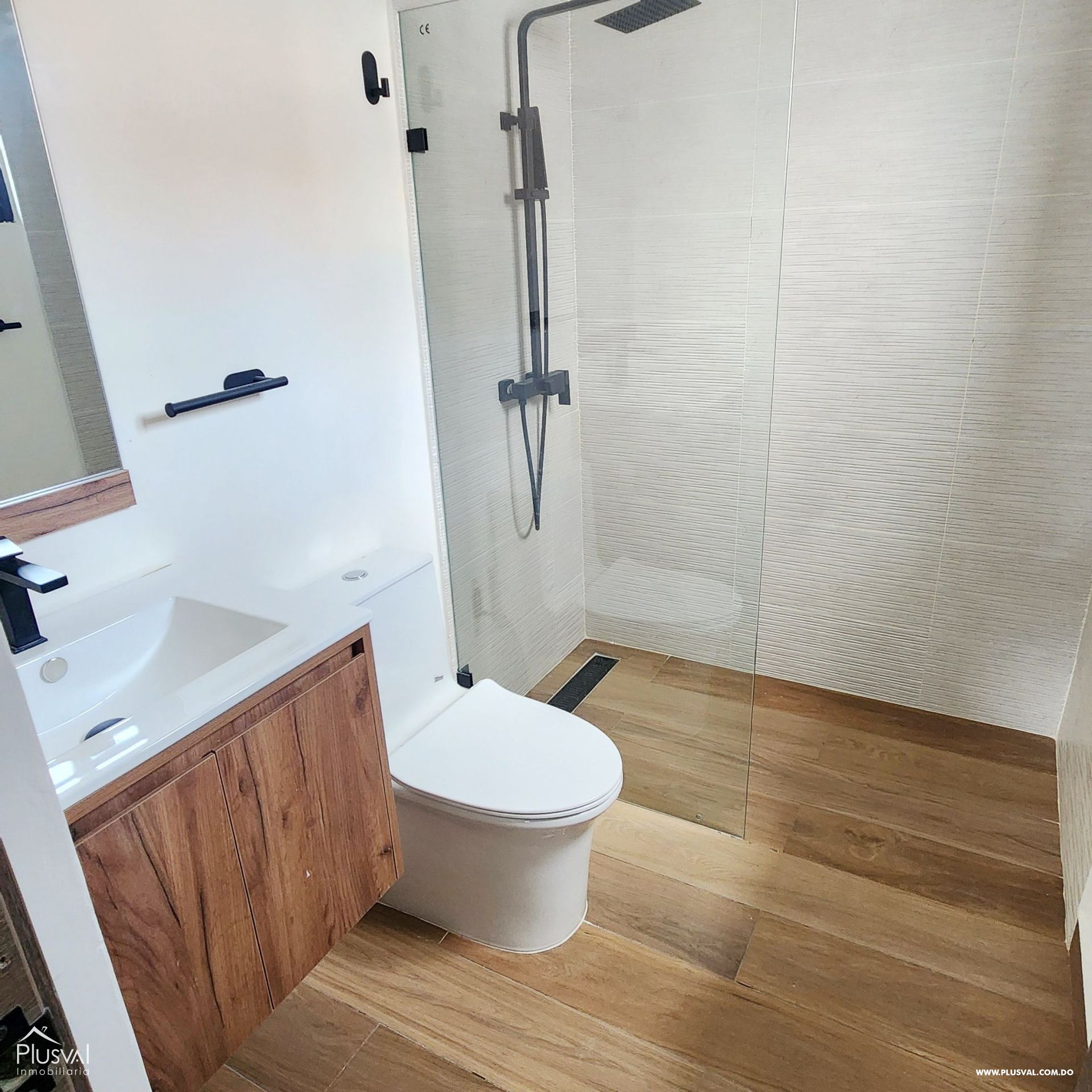 Apartamento piso alto con LB completa 383108