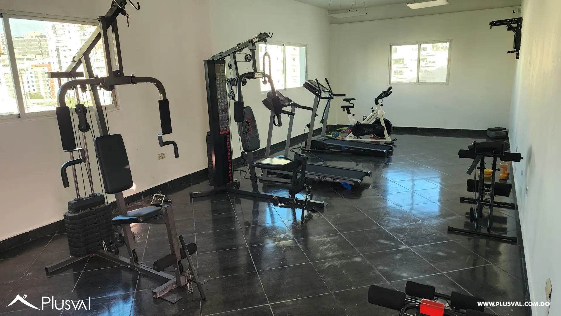Apartamento en venta, de 3 habitaciones en el  Ens. Paraíso. 507127
