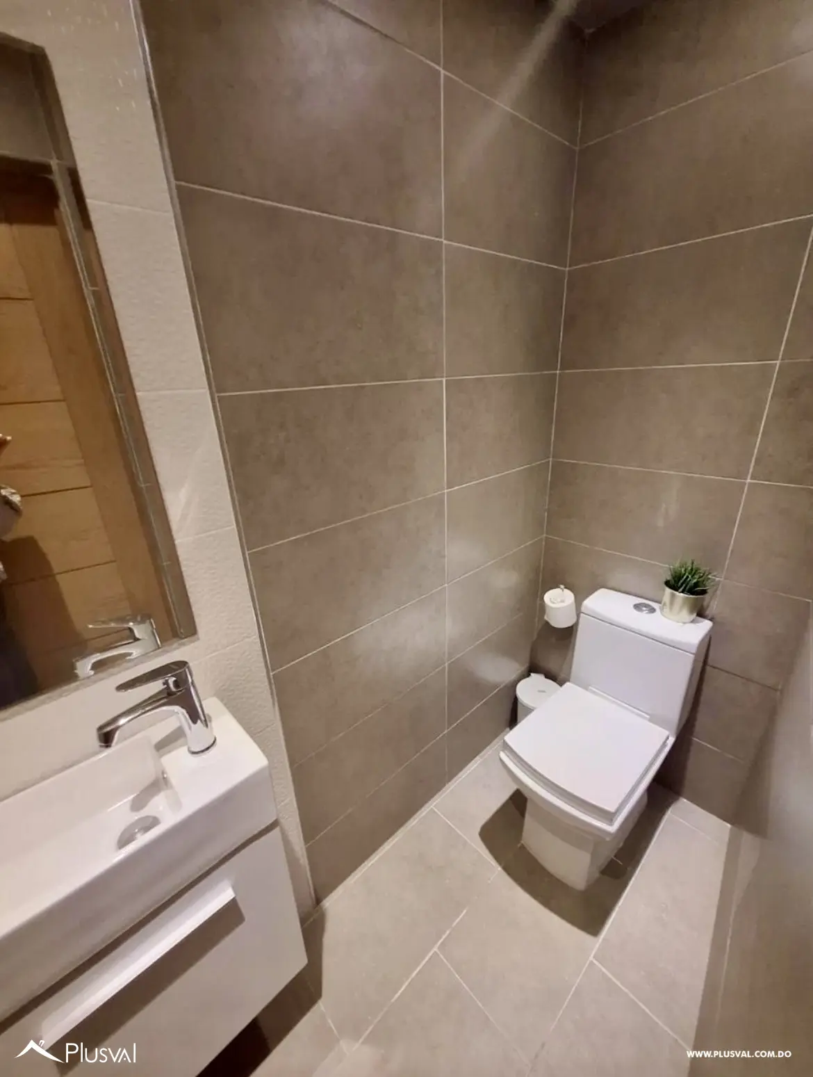 Apartamento moderno amueblado en Piantini 491855