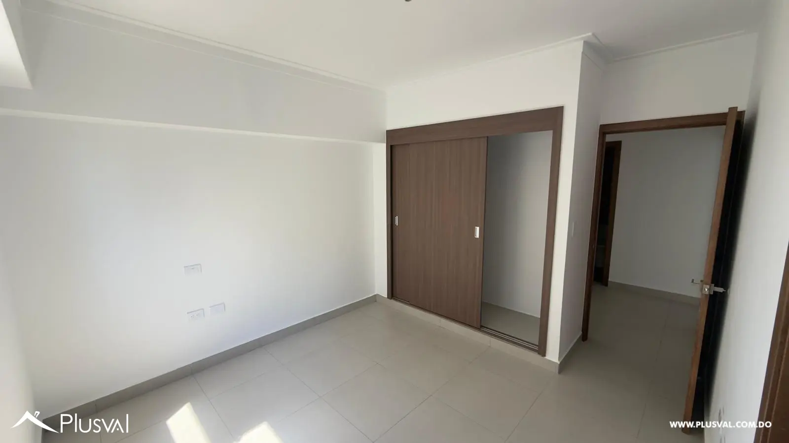 Apartamento en alquiler en Evaristo Morales 510081