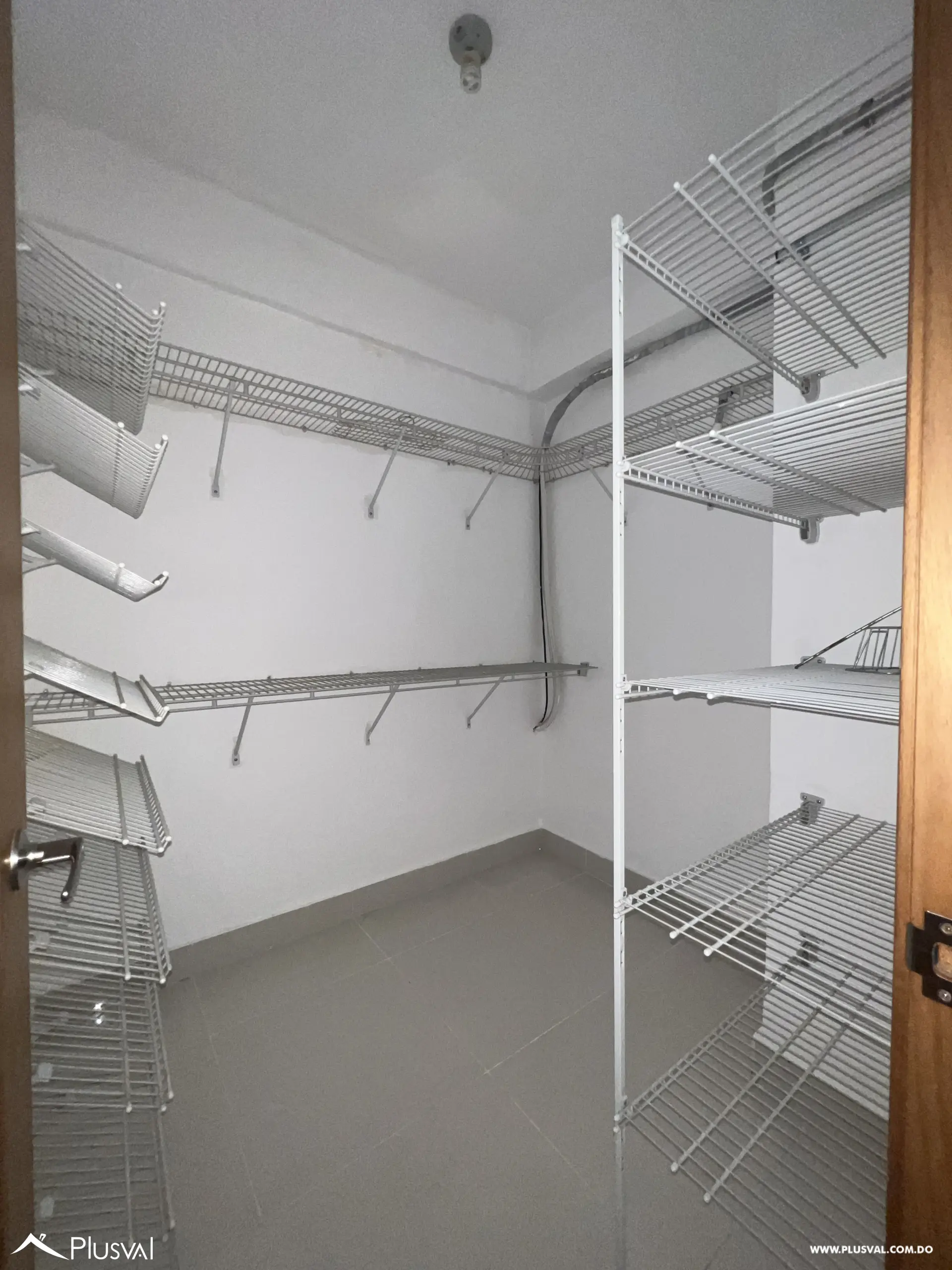 Amplio apartamento en alquiler en la Esperilla 503085