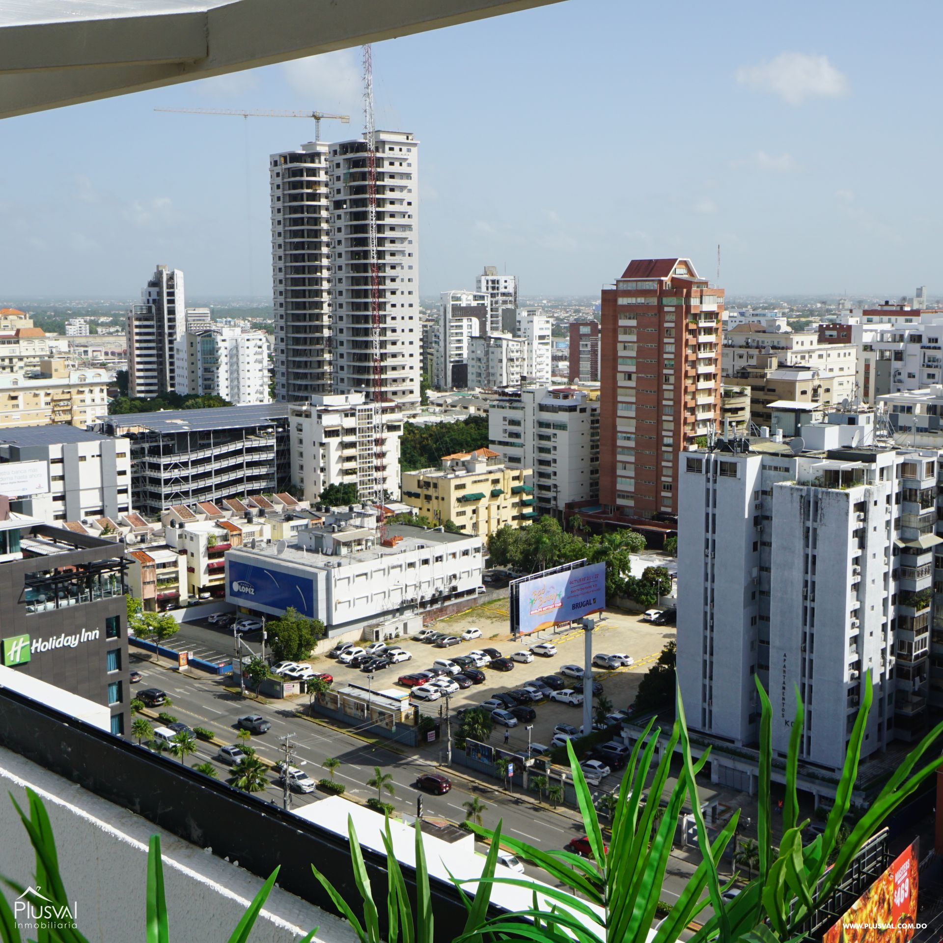 Moderno apartamento en alquiler con línea blanca en Piantini 430684