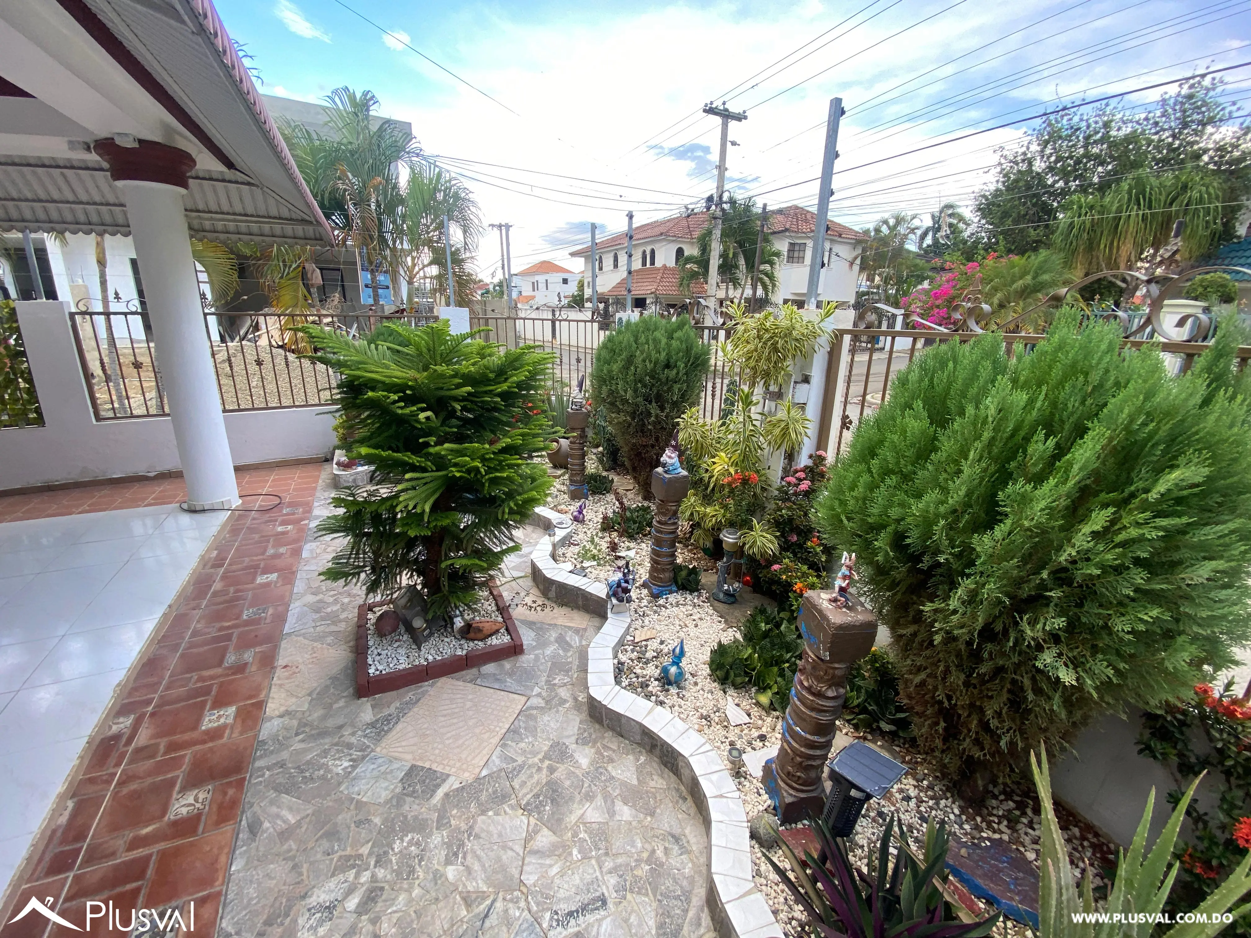 Casa Unifamiliar en Venta en Cerro Alto 464087