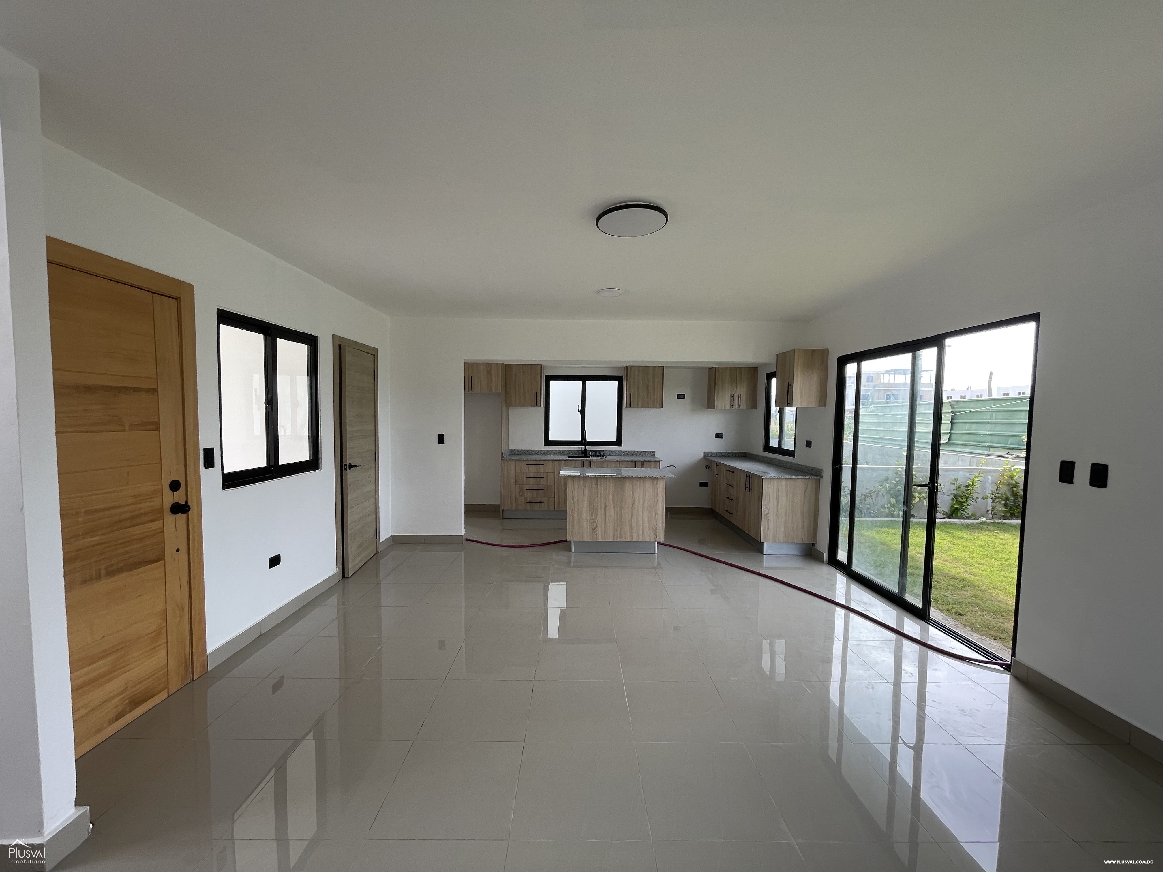 Casa en Alquiler en el Residencial Brisas de Punta Cana 451251
