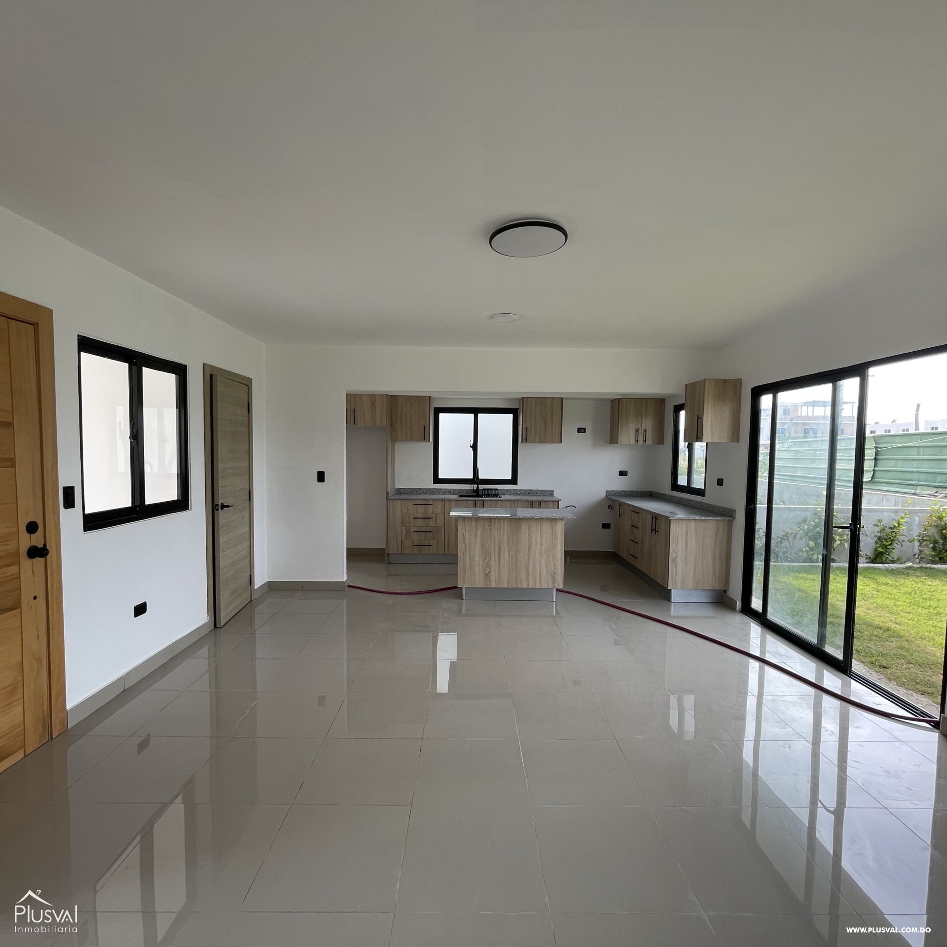 Casa en Alquiler en el Residencial Brisas de Punta Cana 451251