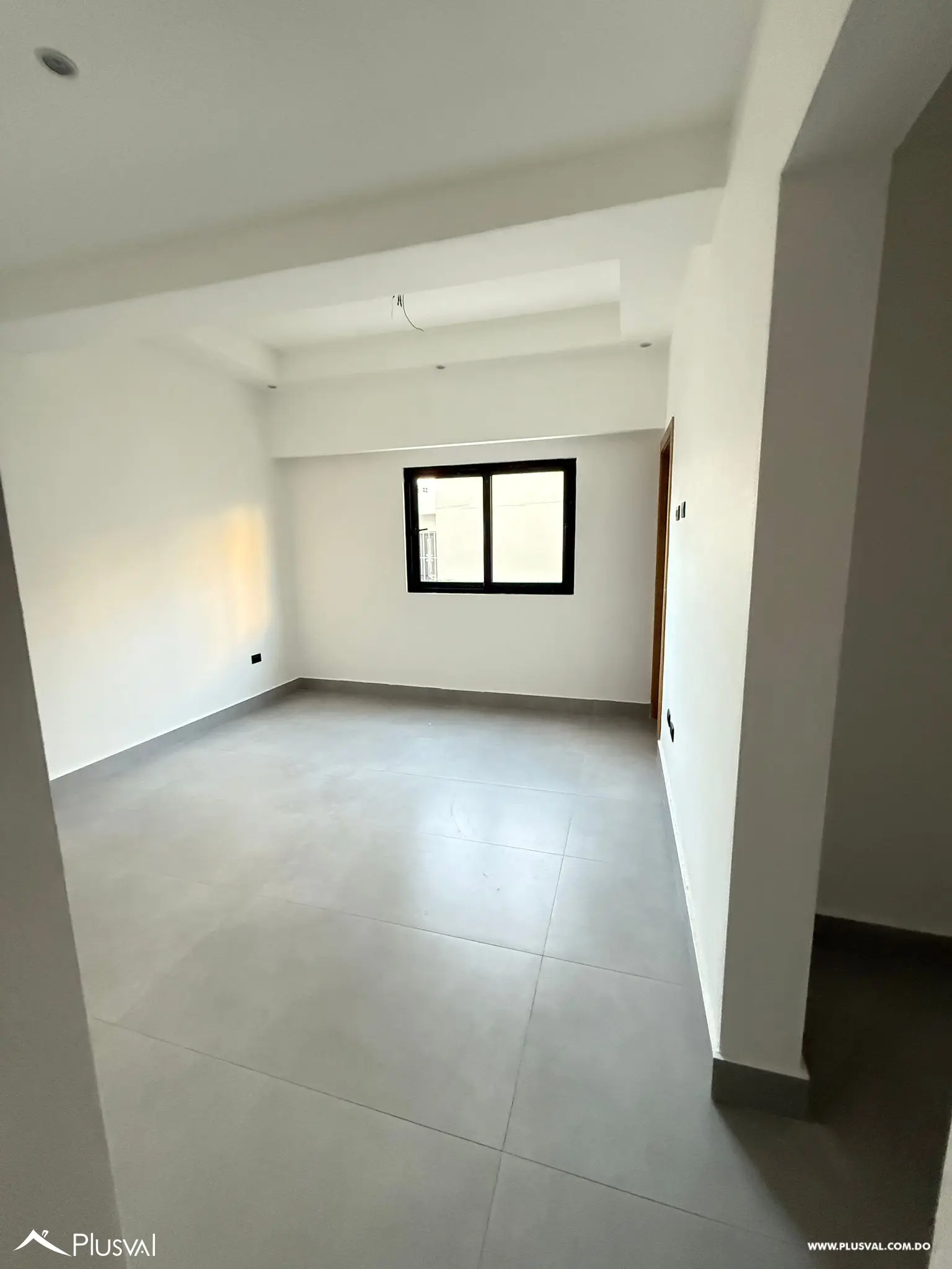 Tu Nuevo Hogar en La Castellana – Moderno y Listo para Estrenar 460613