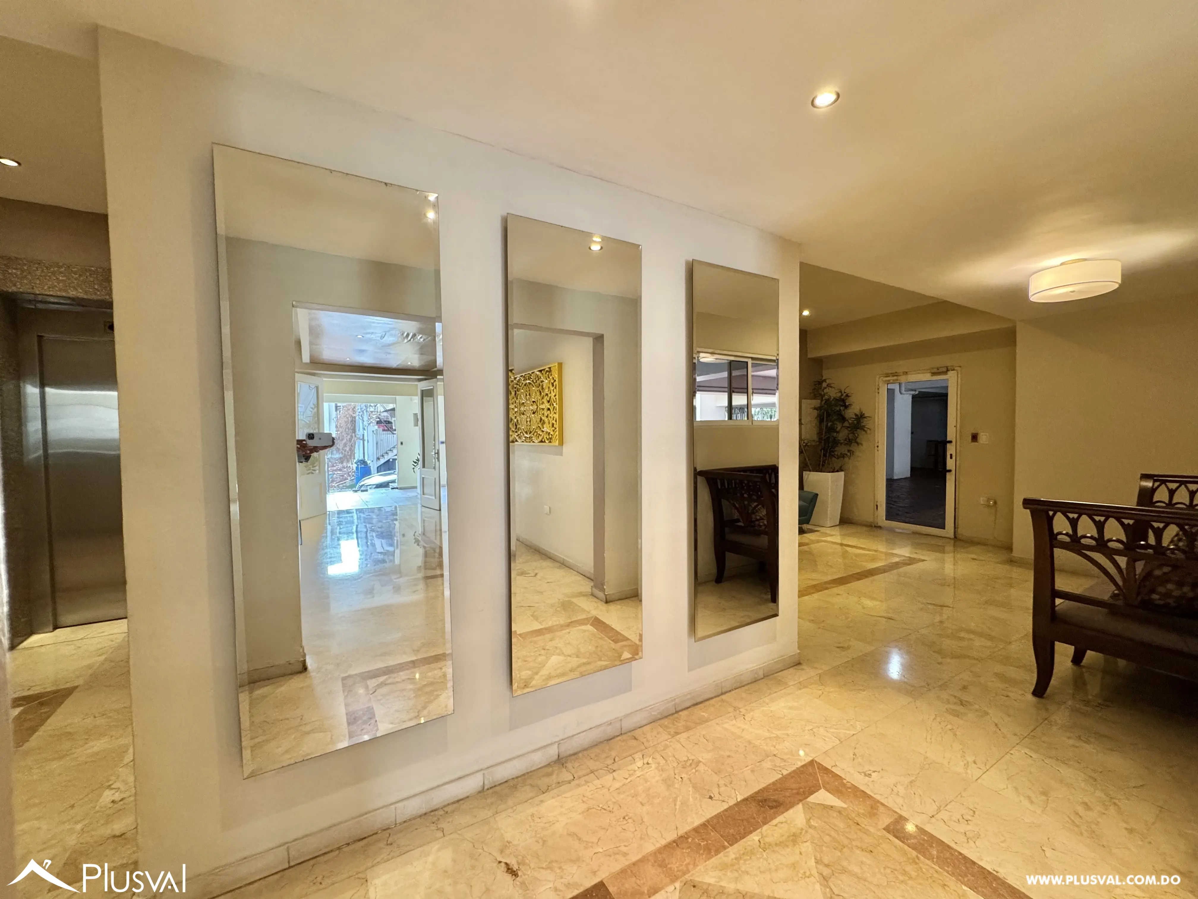 Alquilo Apto de 320 Mt2 en el Corazon de Piantini 480722