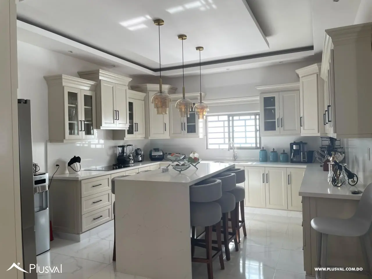 Casa Amplia y Amueblada en Residencial Gamundi, La Vega 520773
