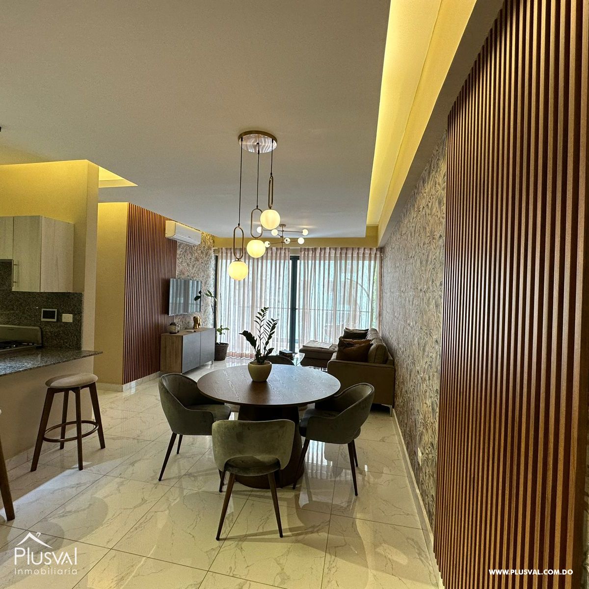 Apartamento de 2 habitaciones  en venta en Evaristo Morales 271976
