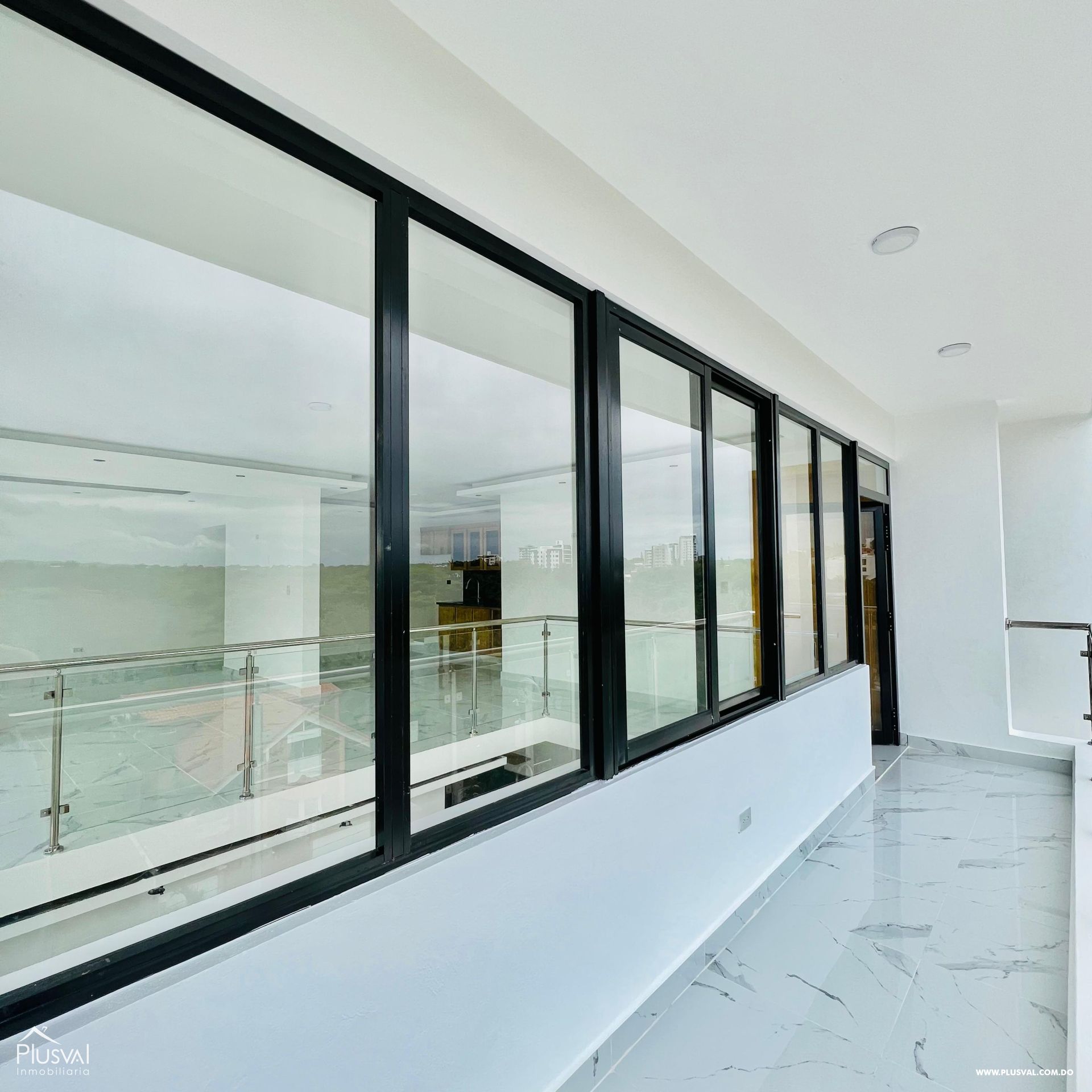 Hermoso apartamento terminado en la Urbanización Thomen 349973