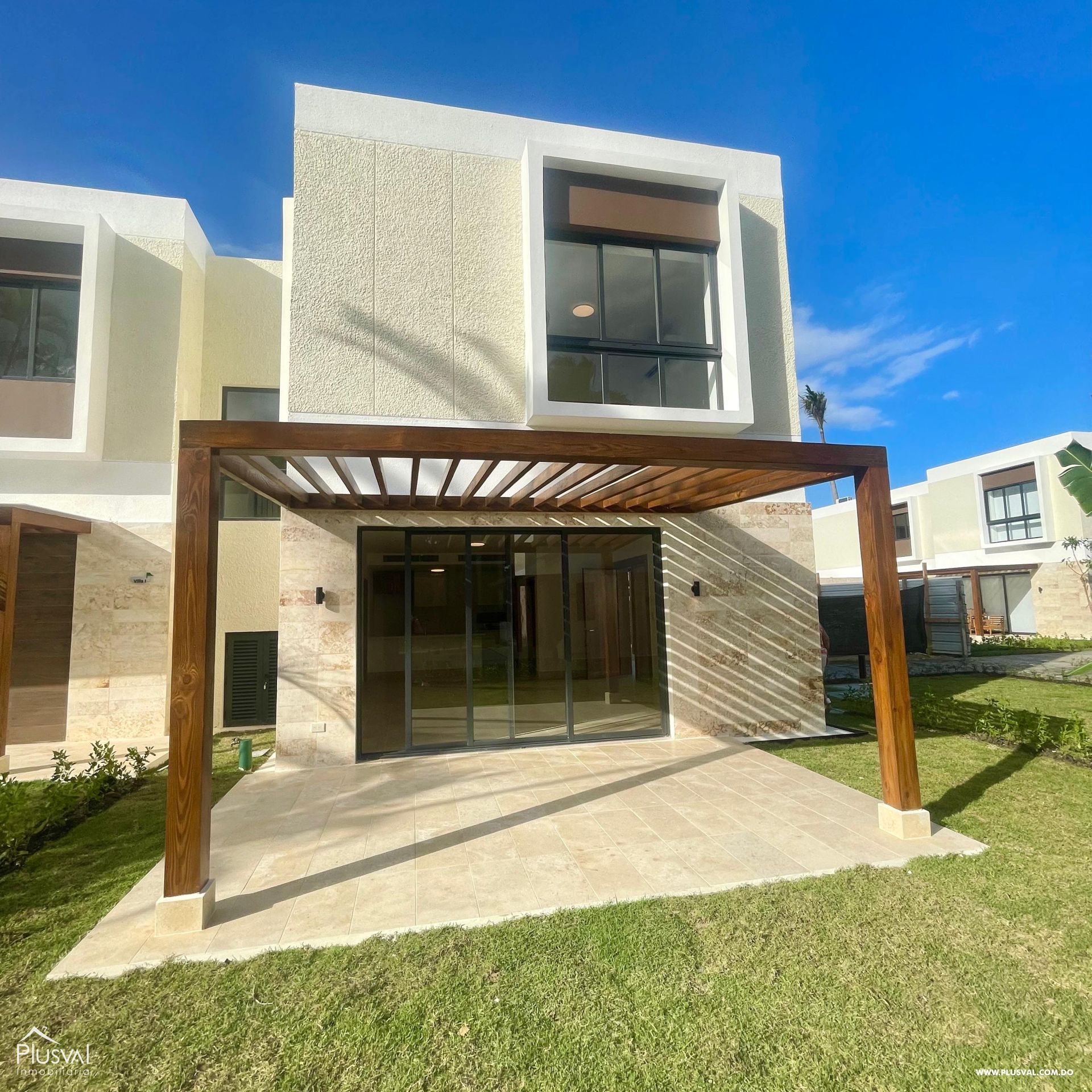 Excelente Villa en Playa Dorada 361380