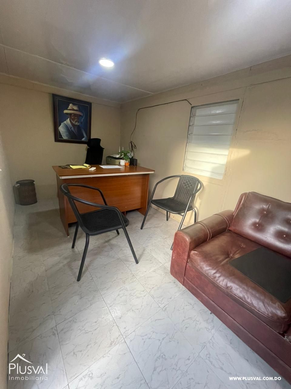 Terreno más contenedor habilitado - Urb. Hernández - Santiago 291307