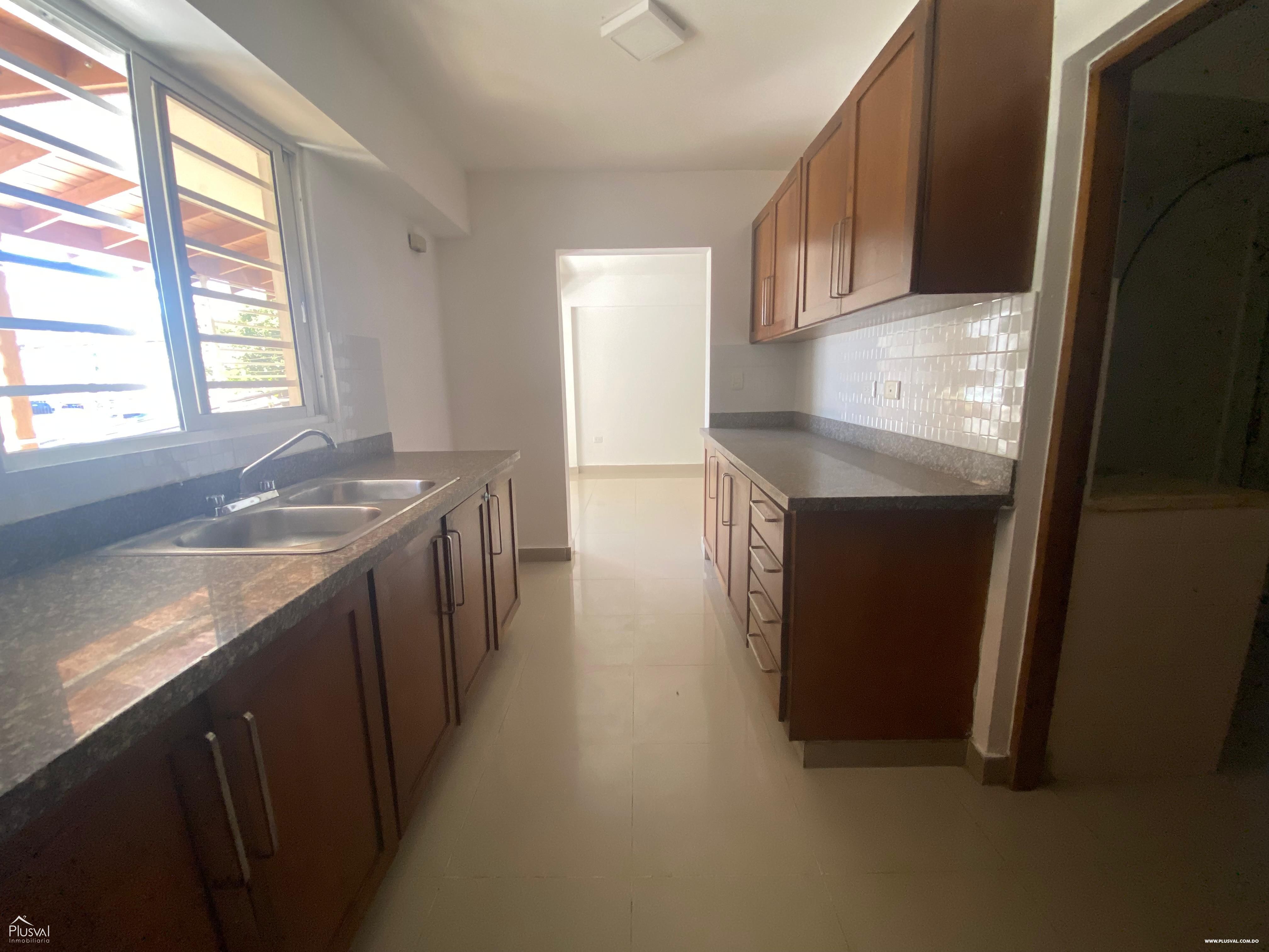 Apartamento de 3 habitaciones en Colinas de los Ríos 351795