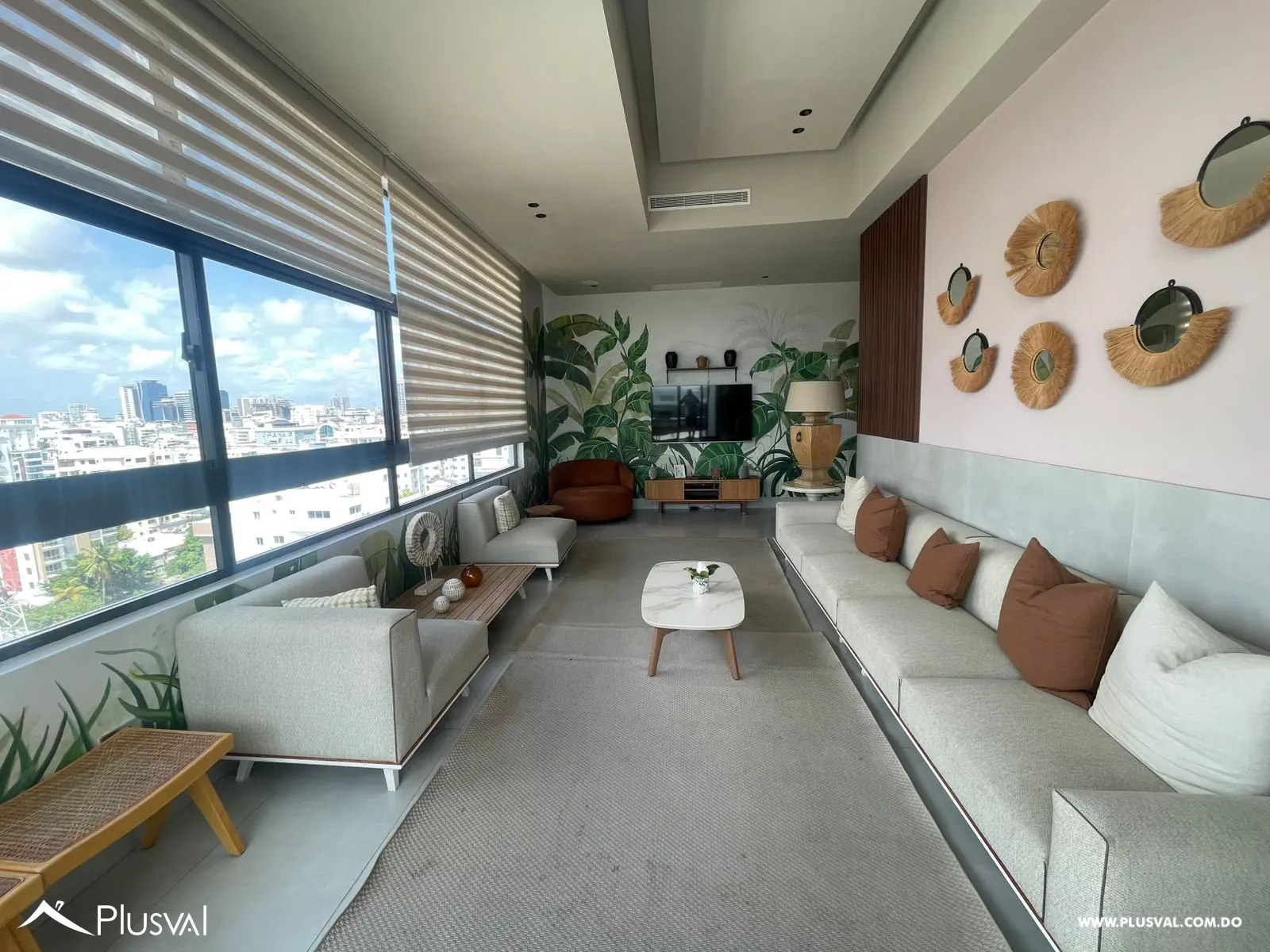 Amplio Penthouse en venta en Evaristo Morales 464439
