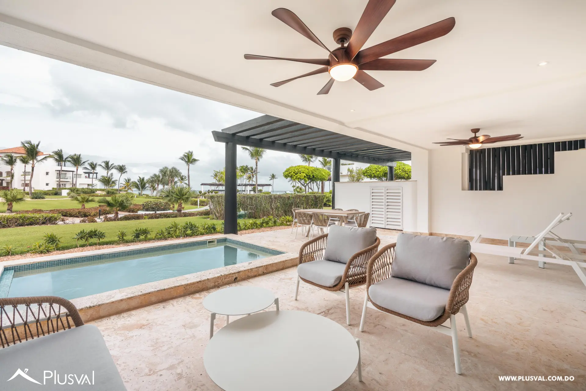 Exclusivo apartamento en Cap Cana con piscina privada y acceso directo a la playa 474392