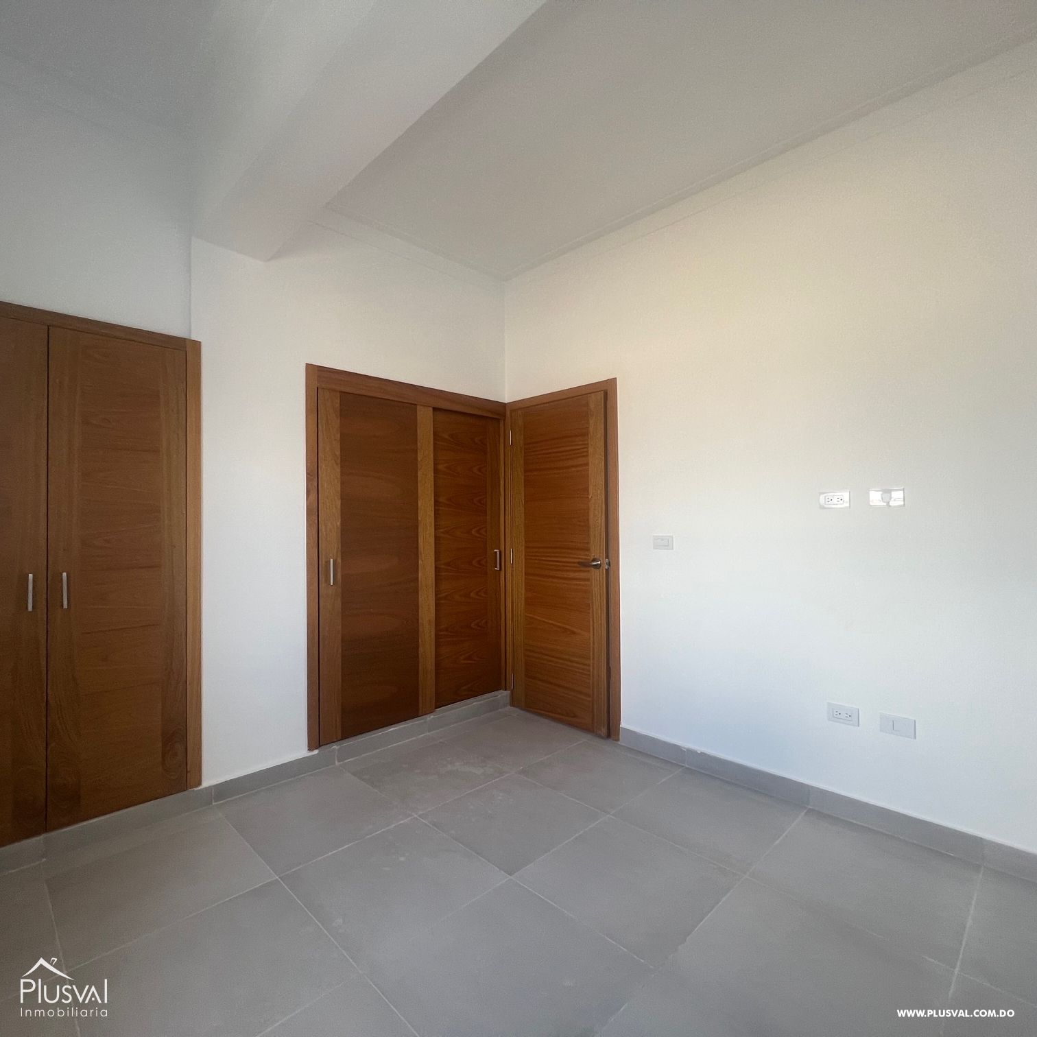 Apartamento en Alquiler 3 Hab en el Millon 268898