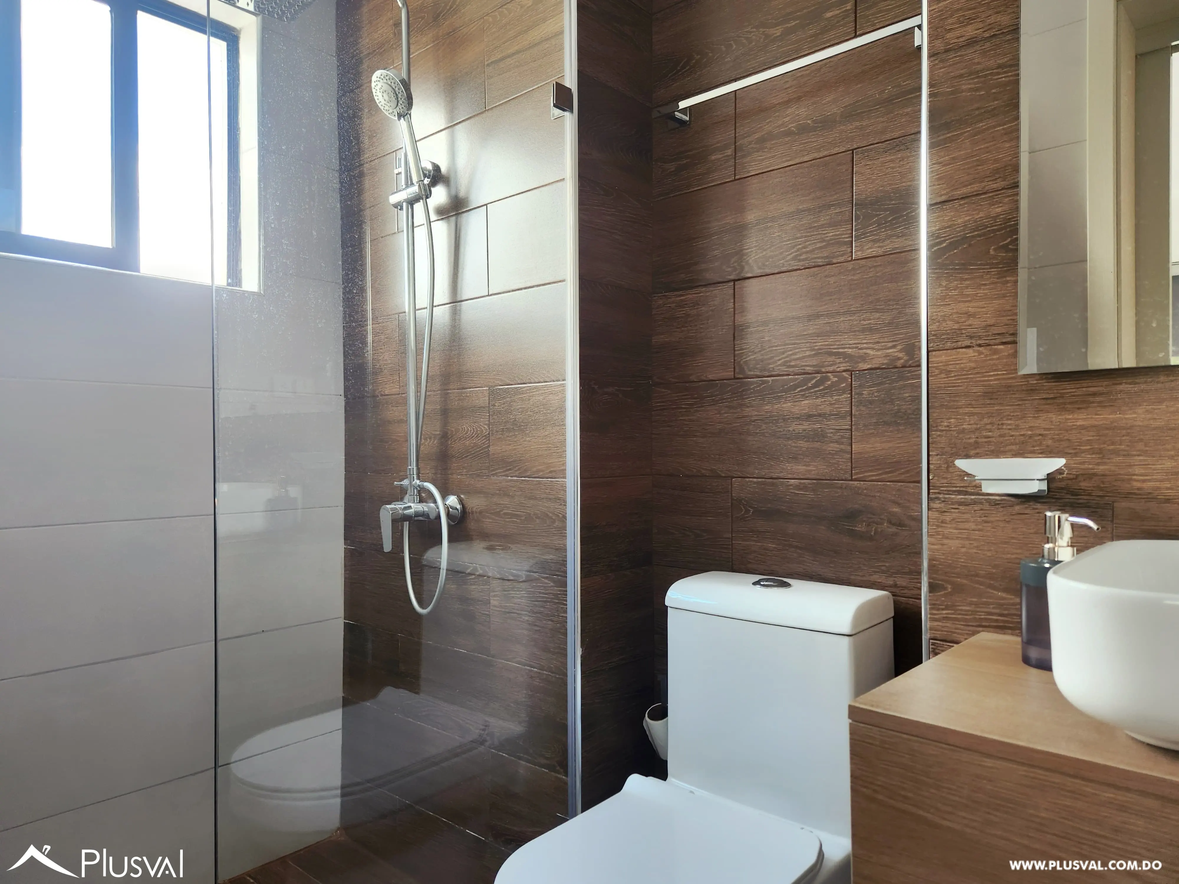 Moderno Apartamento en Naco Espacios Amplios - Vive Cerca de Todo con Máxima Comodidad 451788