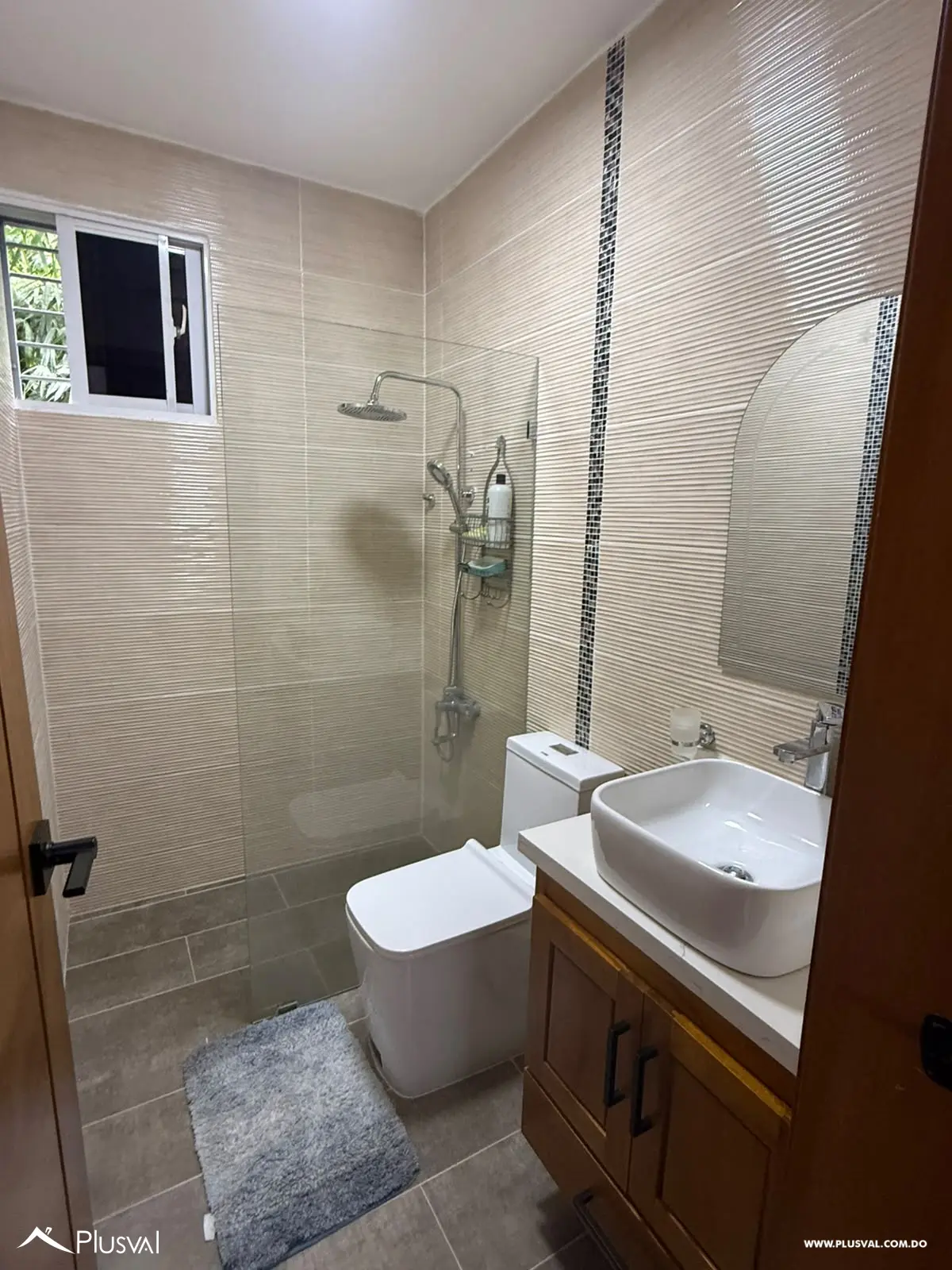 Apartamento Amueblado de 3 Habitaciones en Venta en Puñal Frente al Aeropuerto 514913
