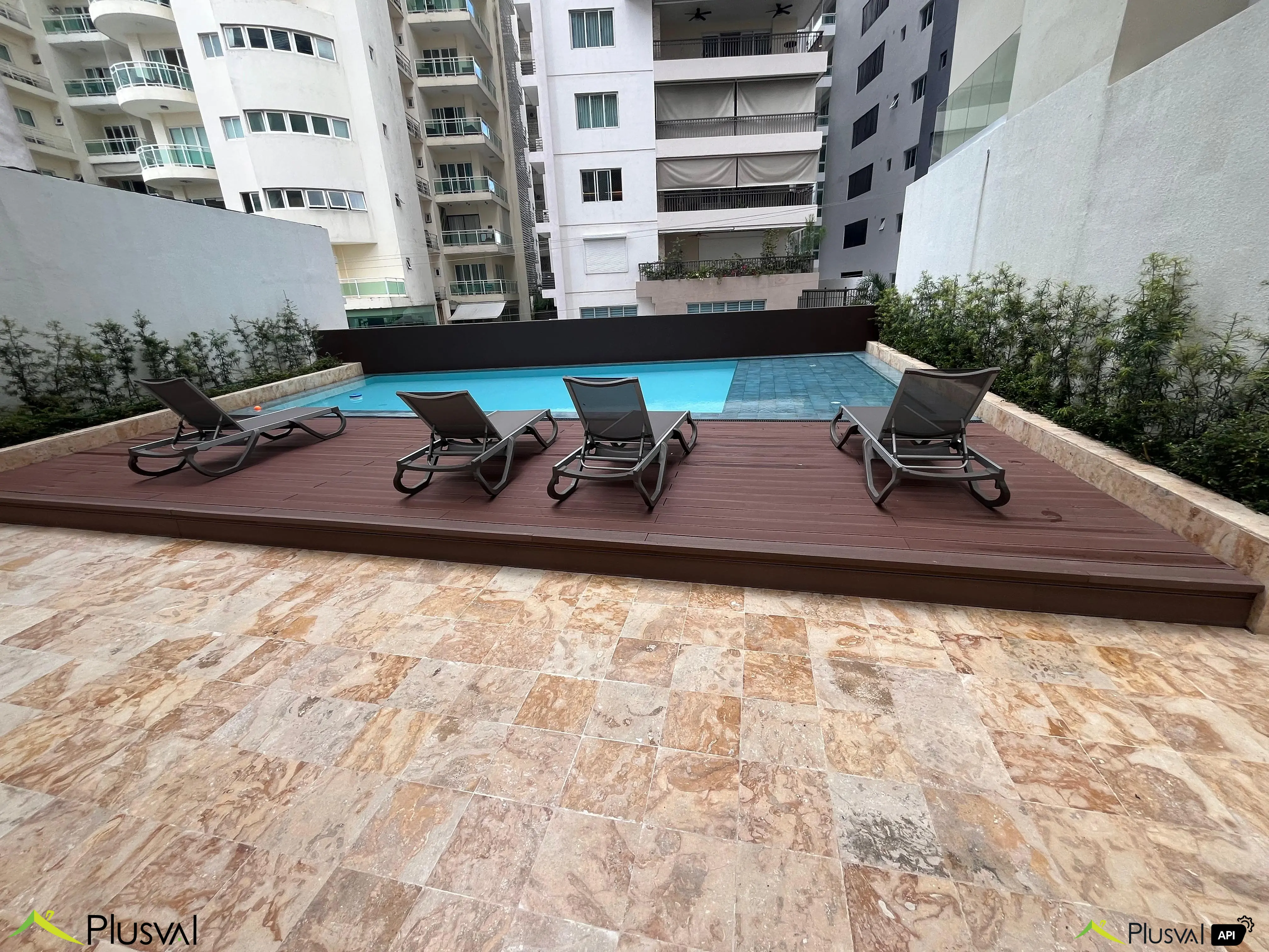 Apartamento en venta Naco de 2 habitaciones + estudio 450925