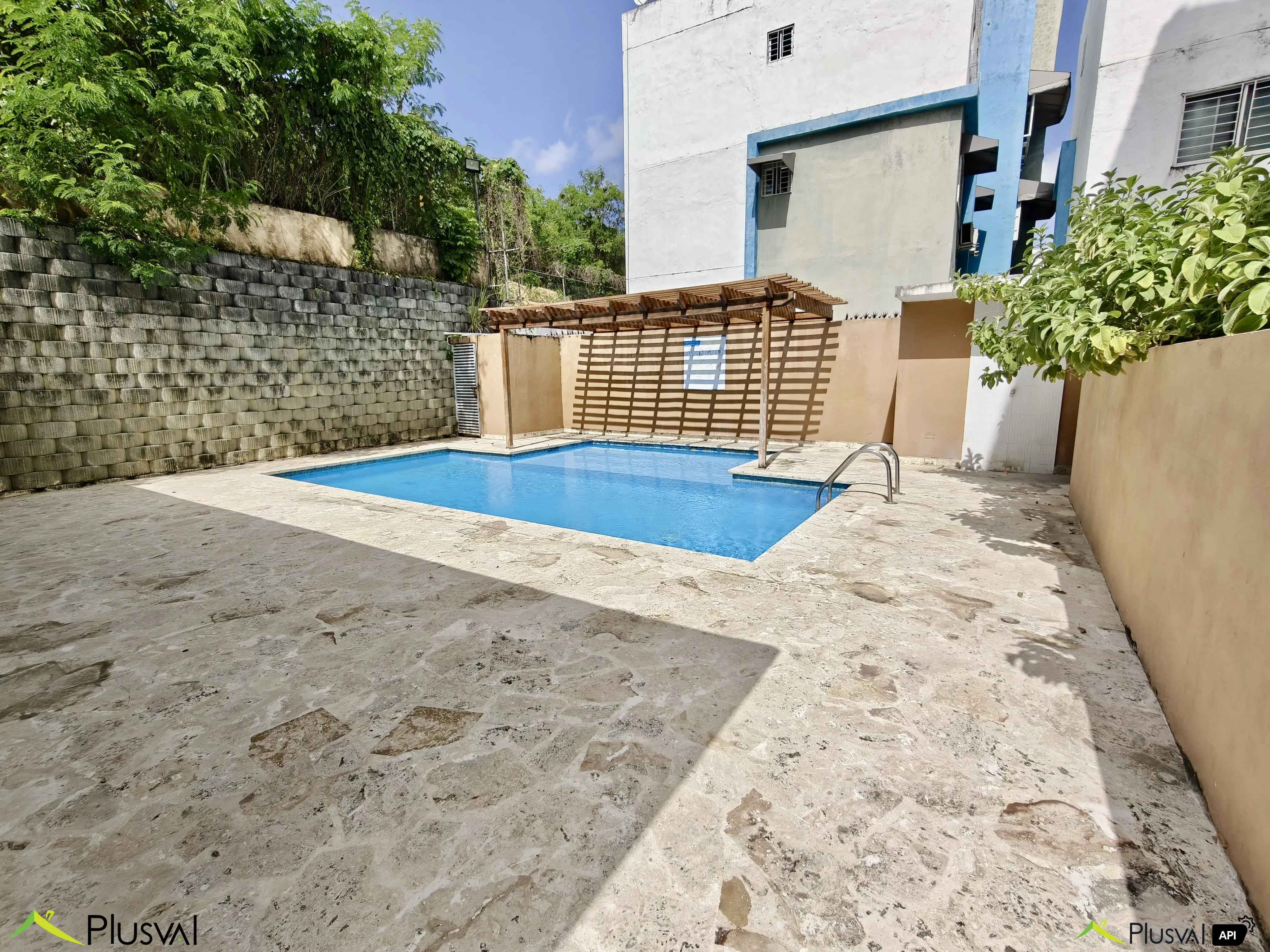 Apartamento en venta próximo a la Av. Jacobo Majluta 450227