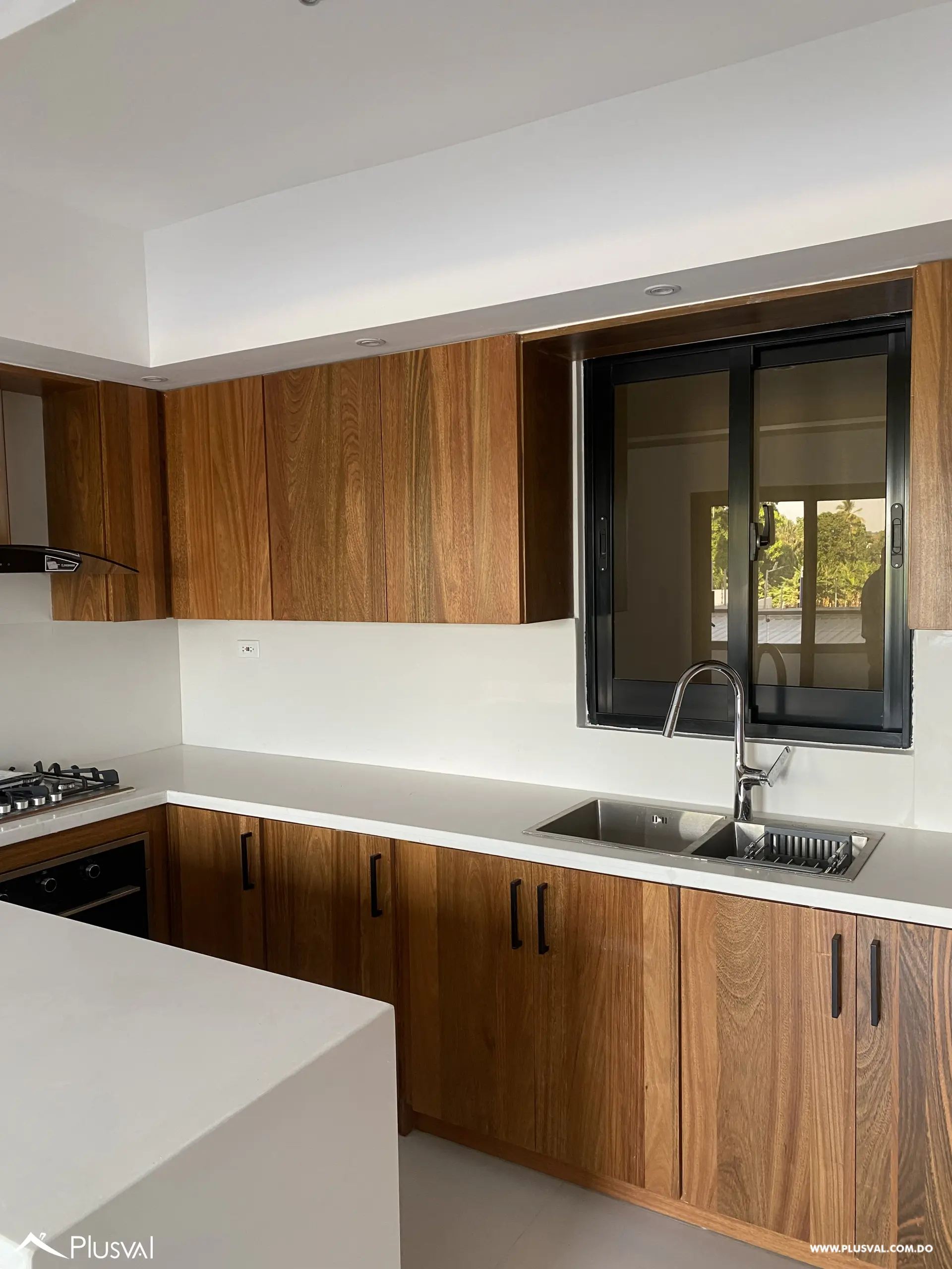 Apartamento en Segundo Nivel con Excelentes Amenidades y a Minutos del Aeropuerto del Cibao 517609