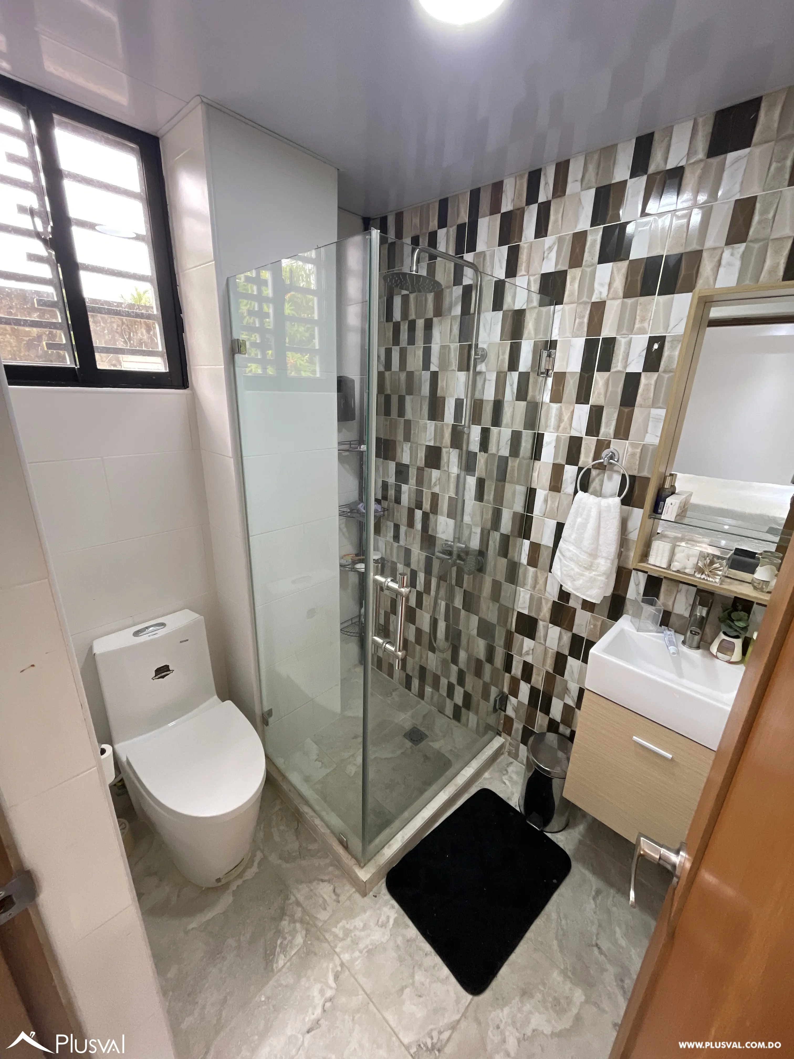 Apartamento en venta amueblado 3Hab · Terraza · Jacuzzi · Gazebo · 2 Parqueos · SDE 499947