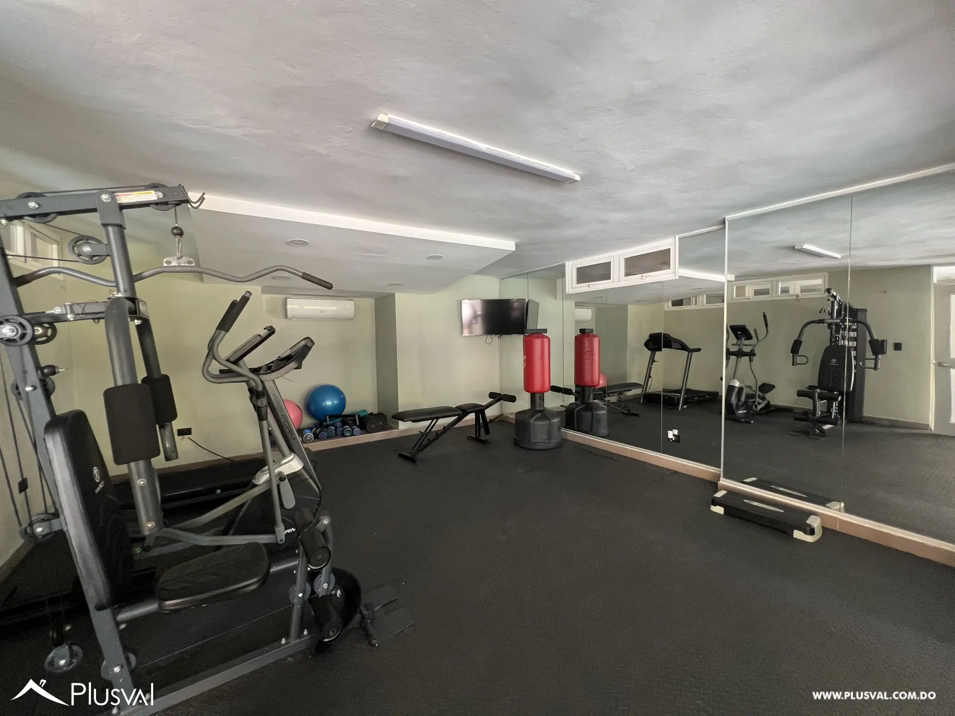 Hermoso y exclusivo apartamento en venta en La Esperilla. 475875