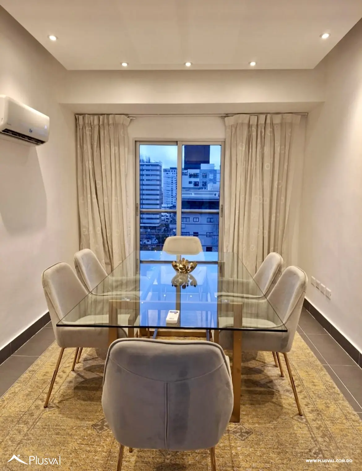 Apartamento moderno amueblado en Piantini 491853