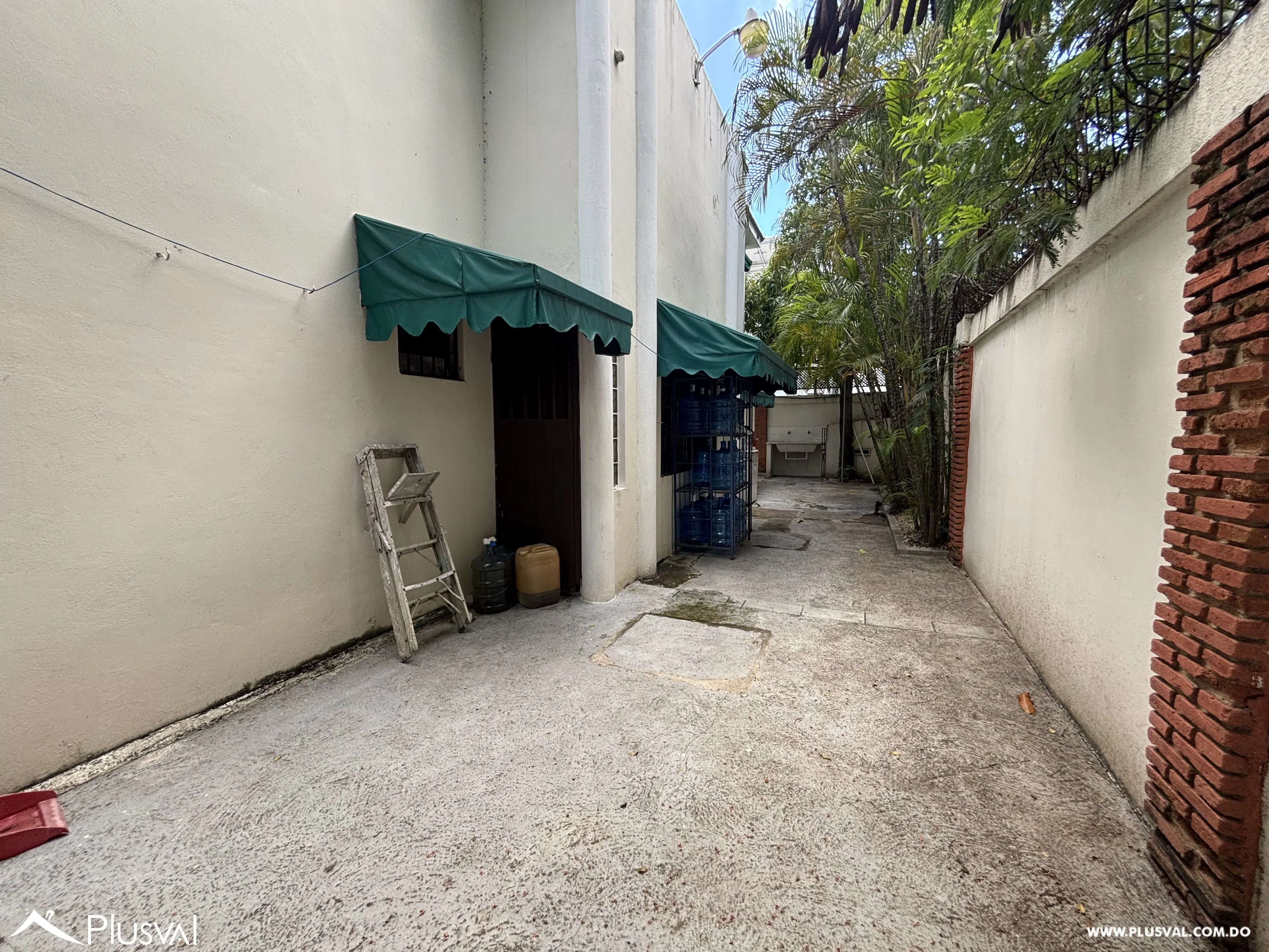 Amplia casa en venta en Las Praderas 469978