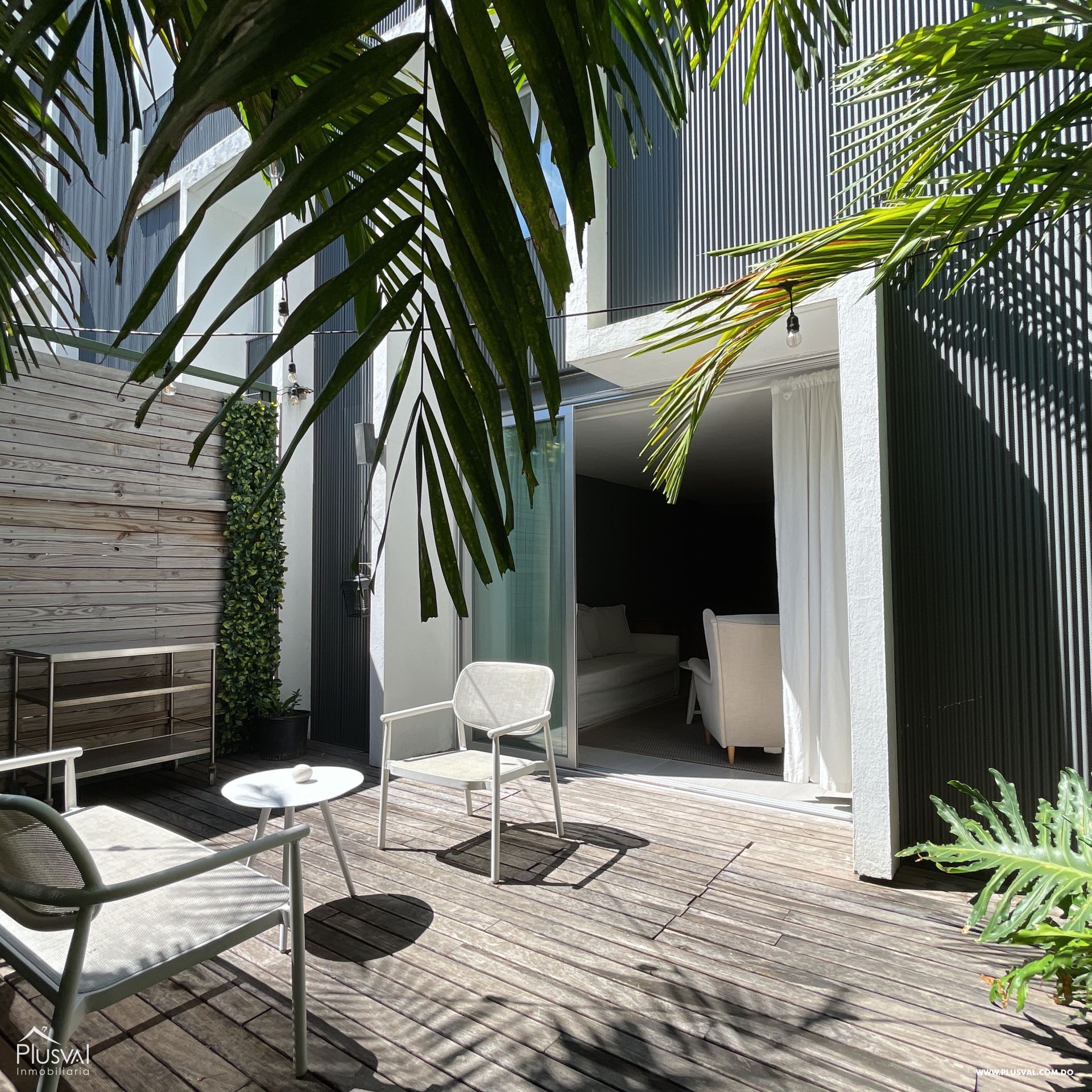 Alquiler de Amplio Apartamento Familiar con Terraza Privada en la Zona Colonial 396381