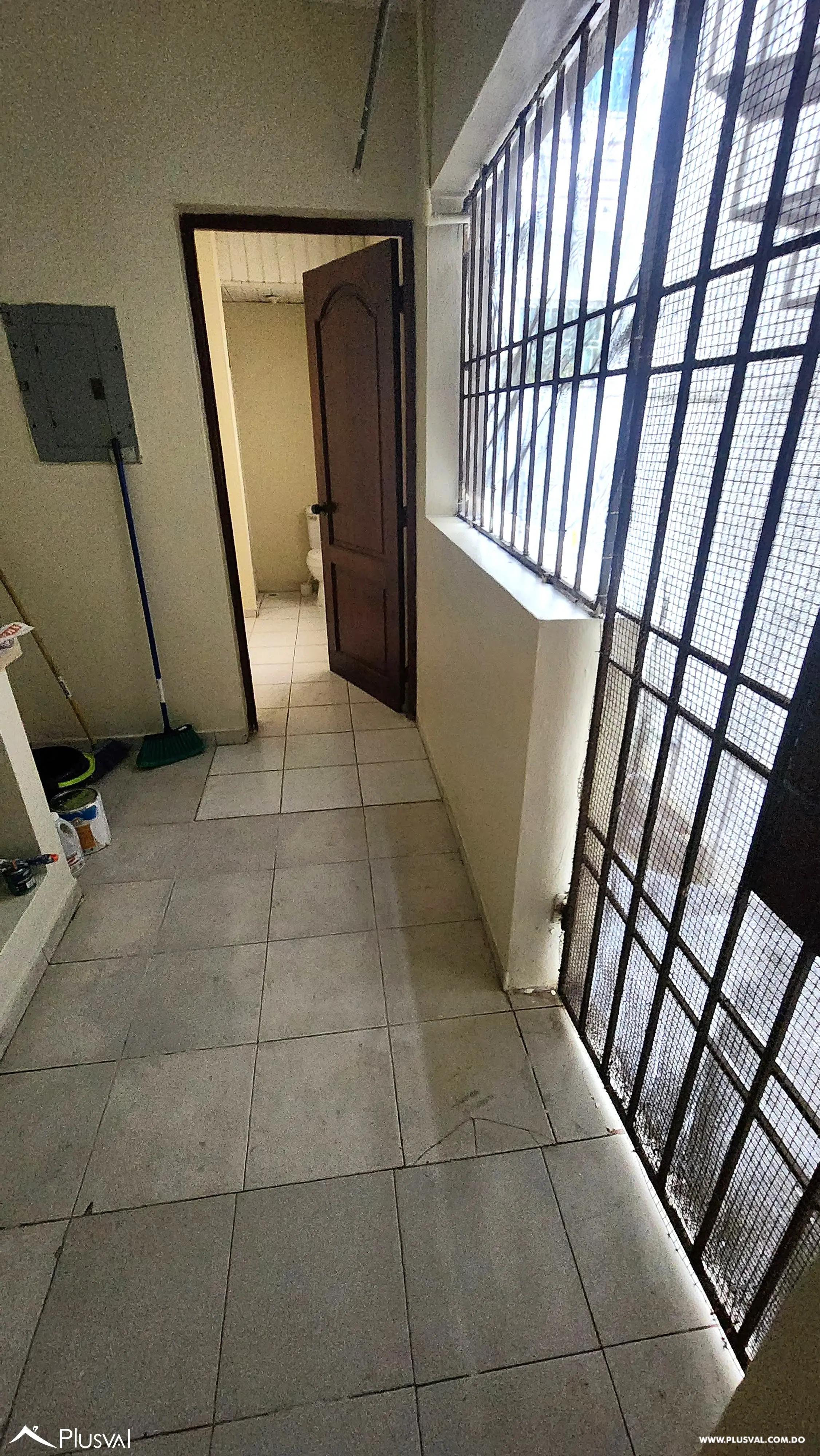 Se vende apartamento clásico de 3 habitaciones en Bella Vista 477936