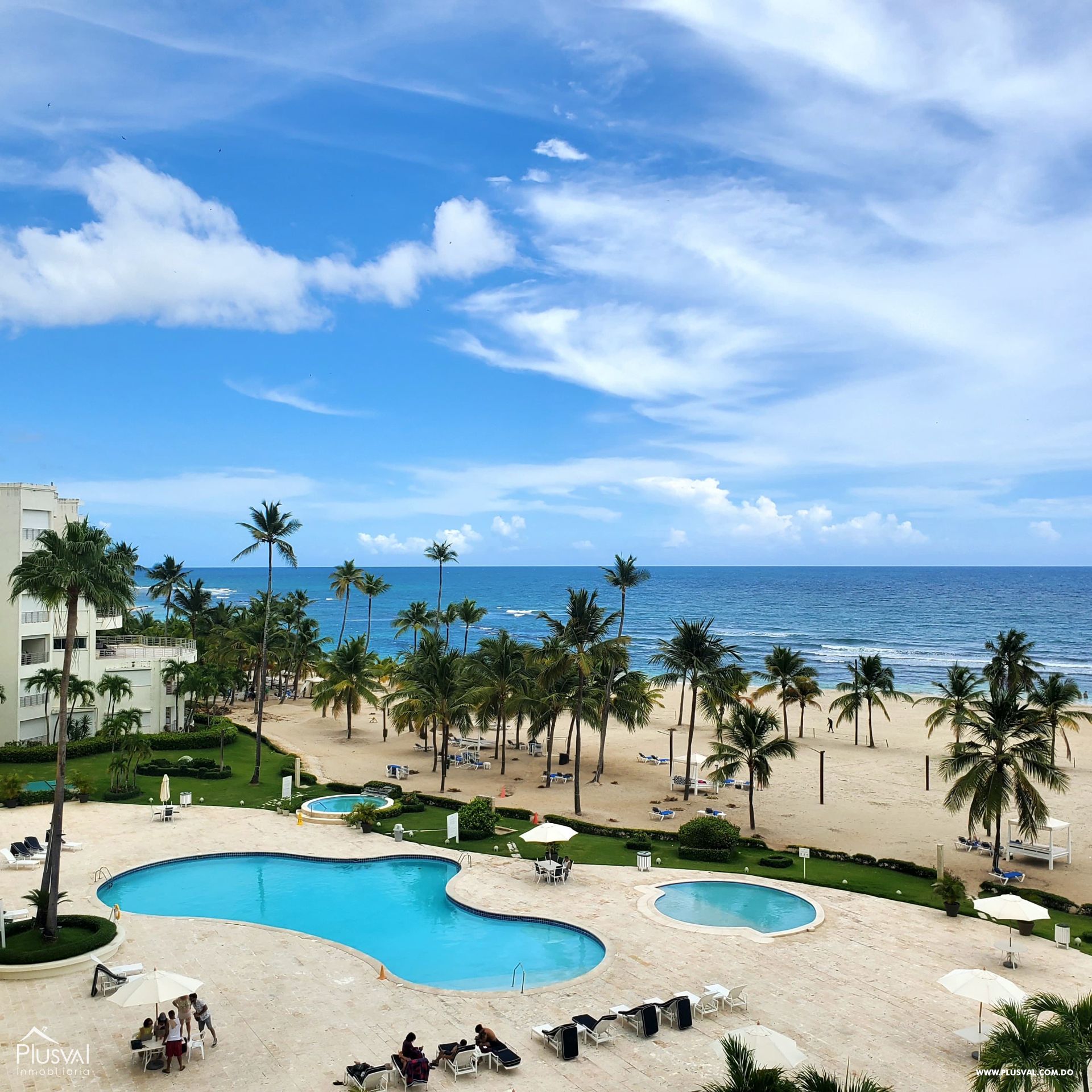 Hermoso apartamento en venta frente al mar Caribe, finamente amueblado. 366909