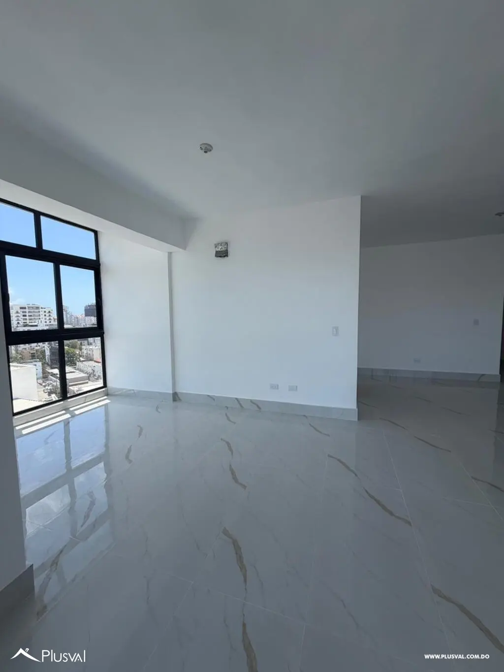 Apartamento en venta de 3 habitaciones en Serralles 507355