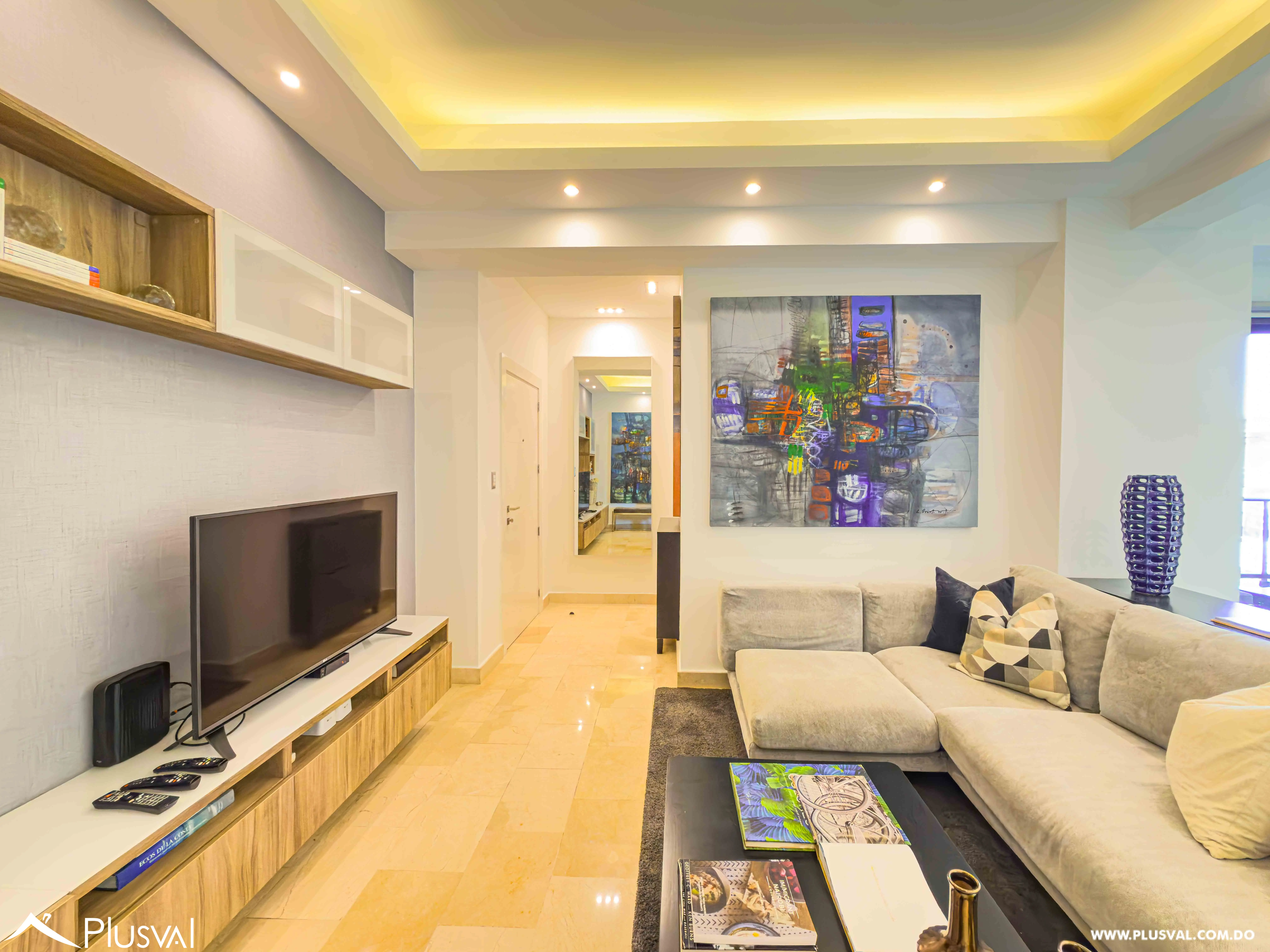 Elegante Apartamento Amueblado en Alquiler en Naco con 2 Habitaciones y Piso Alto 496577