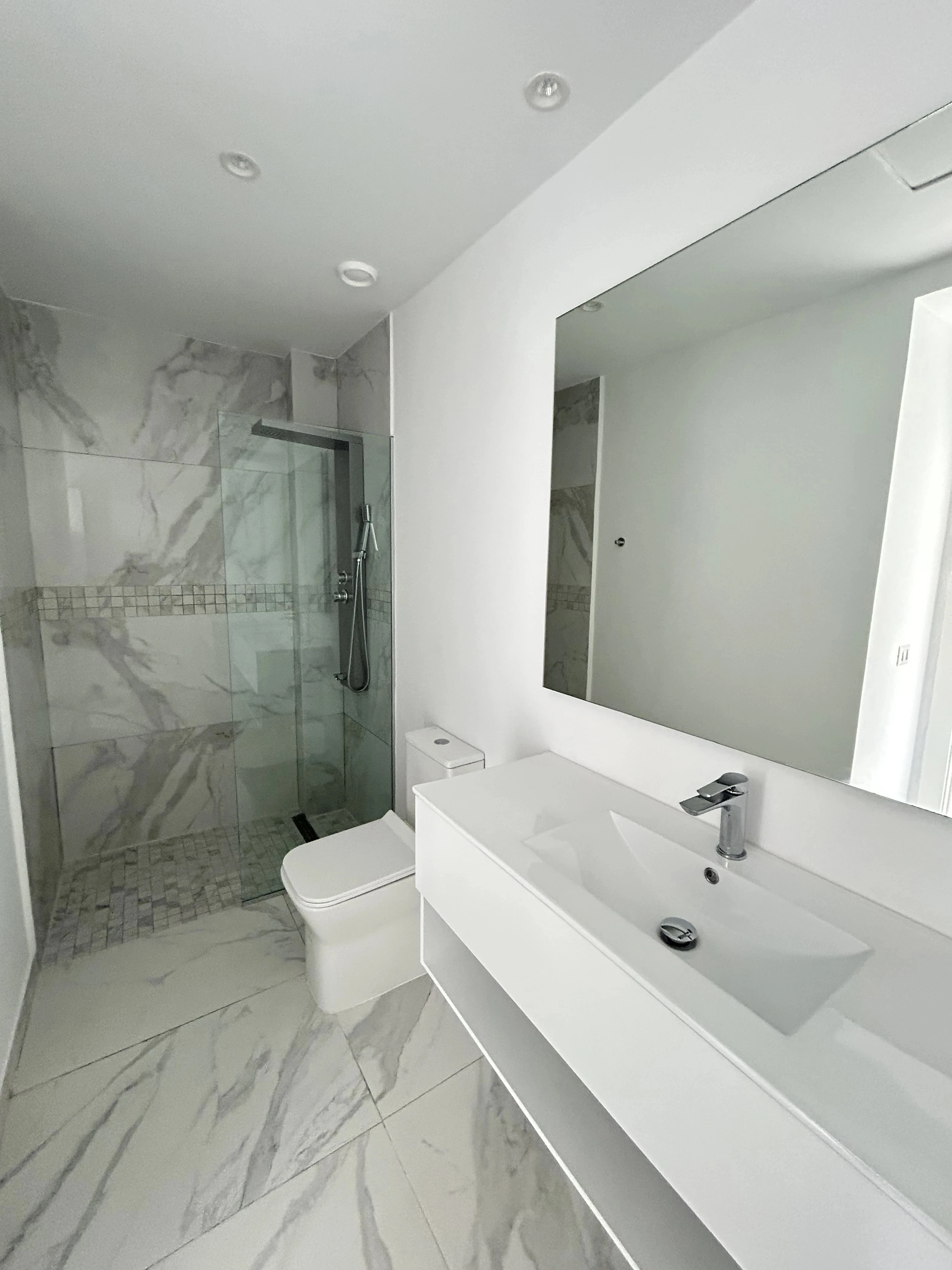 Apartamento en venta con vista al golf en Cana Rock 434892