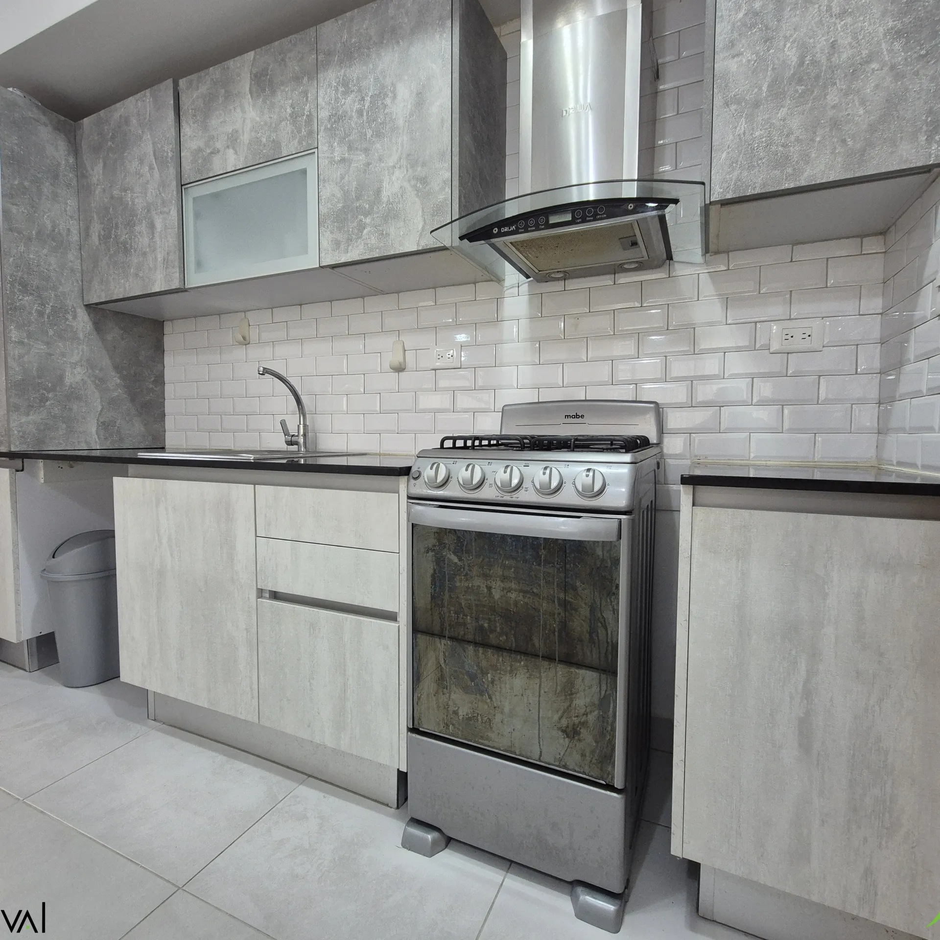 Apartamento en alquiler de 1 habitacion en Evaristo Morales 434438