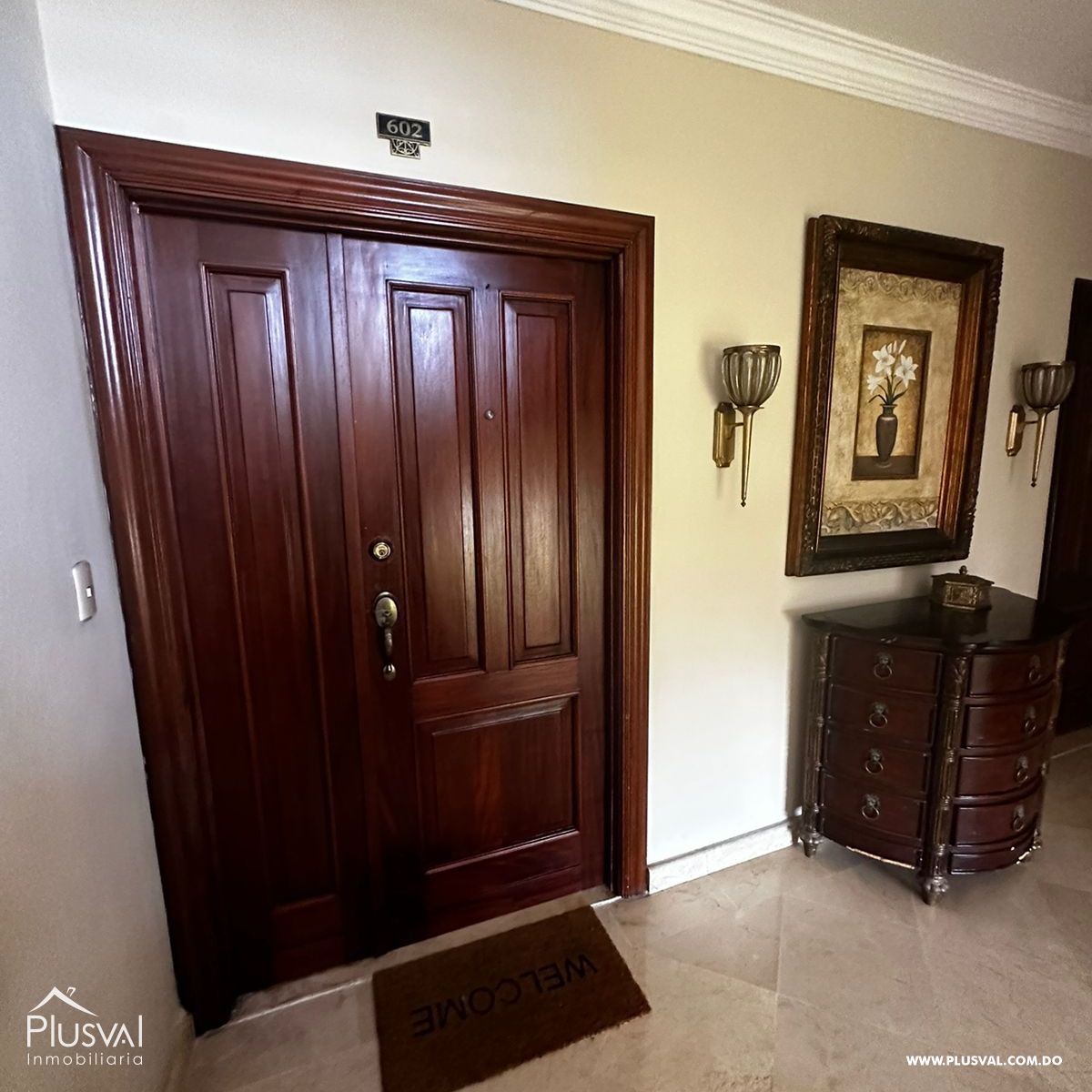 Hermoso y amplio apartamento en La Esperilla, cerca de comodidades, educación y accesos principales. 383708