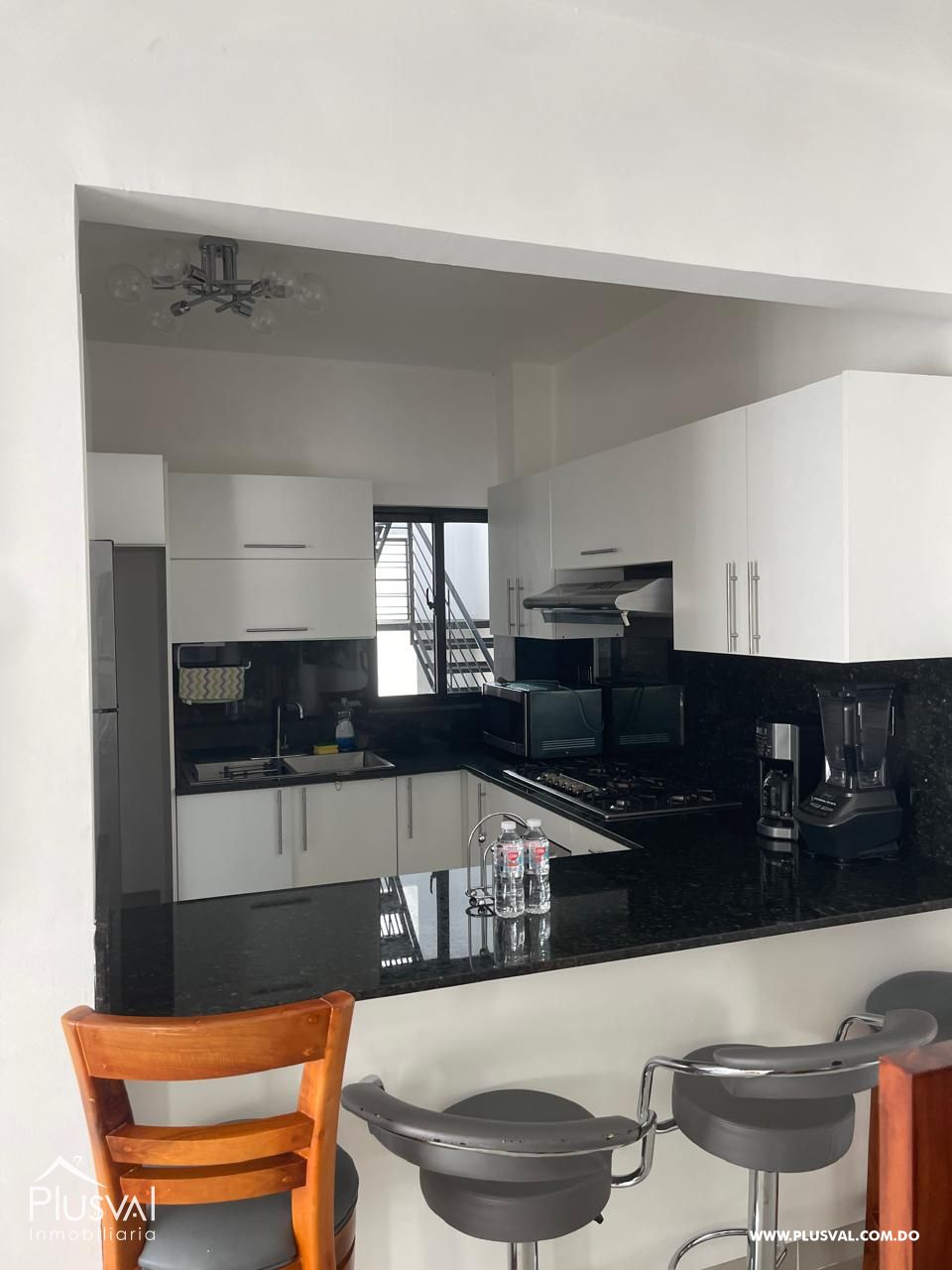 Apartamento en Alquiler en Jardines del Norte, Amueblado y con Áreas Sociales Atractivas 488381