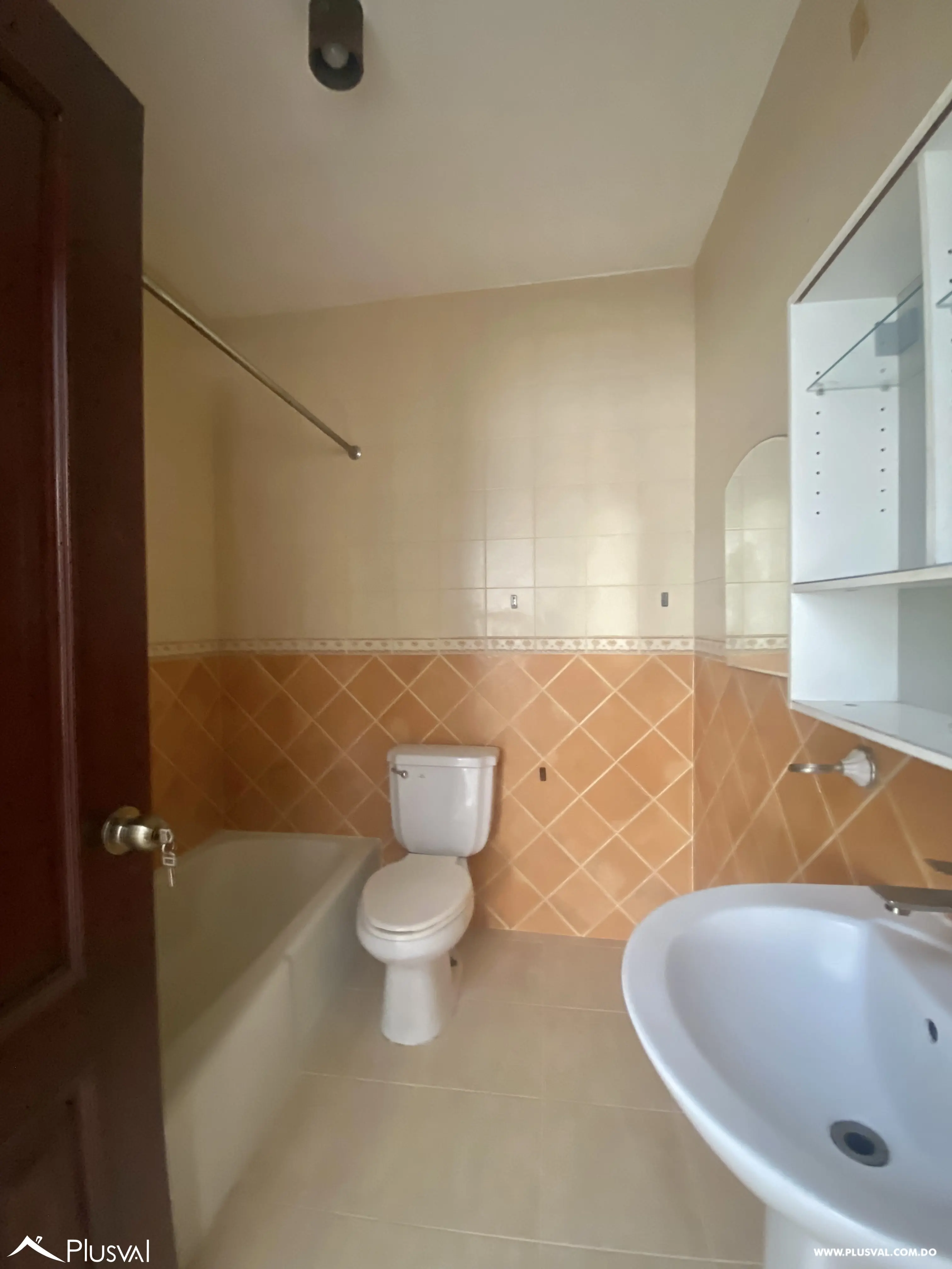 Alquilo Excelente Apartamento en La Esperilla 474423