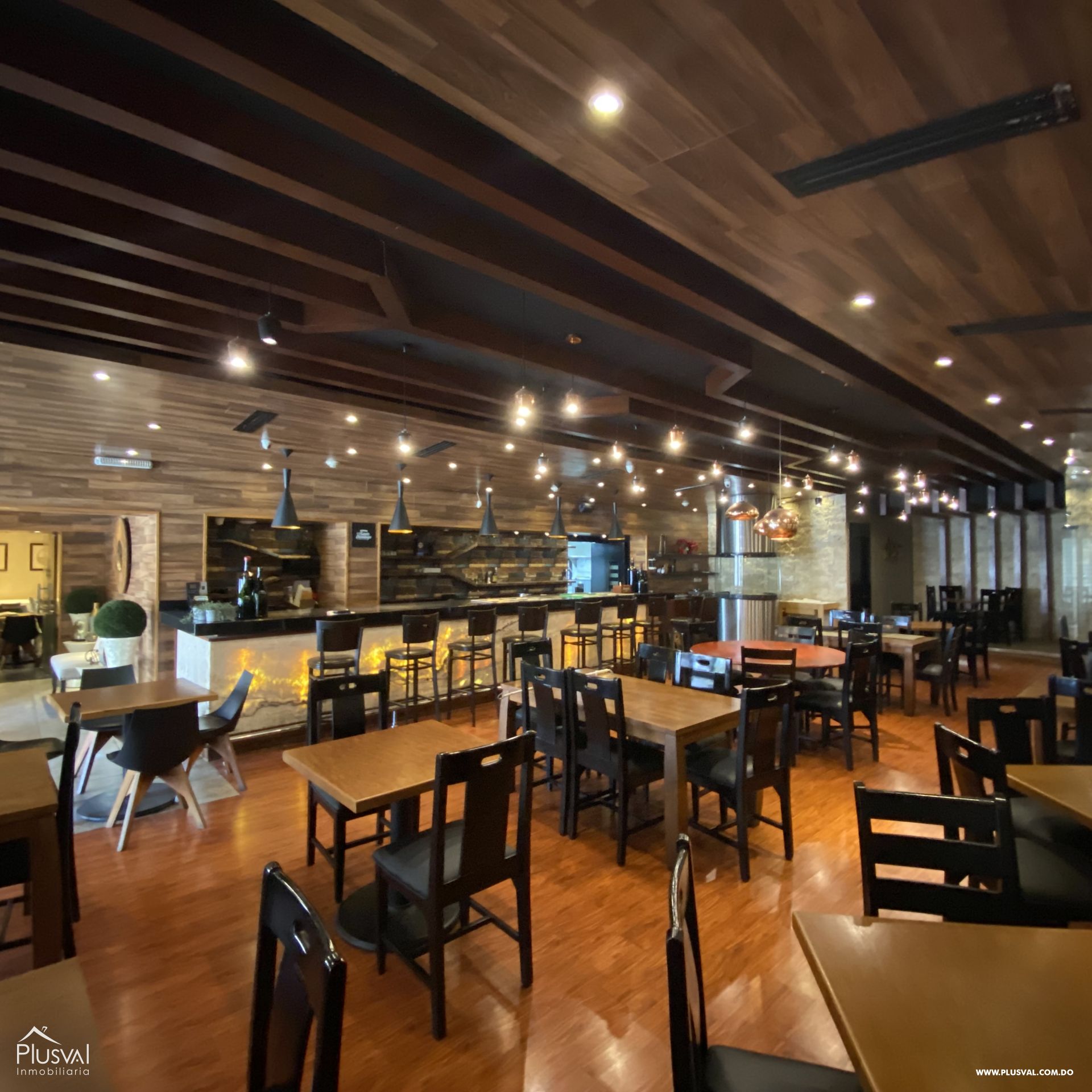 Vendo Traspaso de Restaurant en la Mejor Zona de la Ciudad entre Naco y Piantini 436591