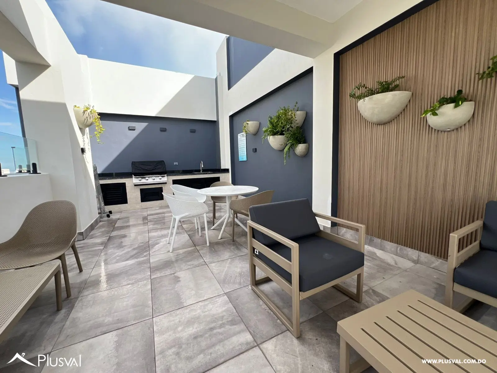 Venta Apartamento Amueblado 2 Hab.en Serralles piso alto 473860