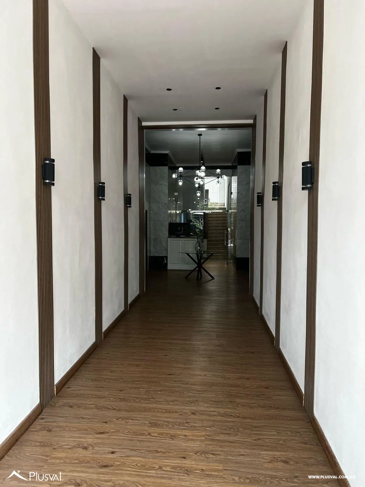 Amplio Apartamento en Venta de 4 Habitaciones en Evaristo Morales 477631