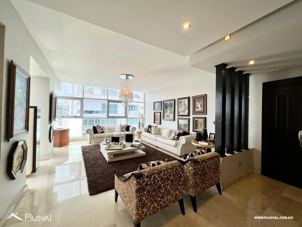 Excelente PH de 3 niveles en venta en una de las zonas mas tranquilas de Naco 492602