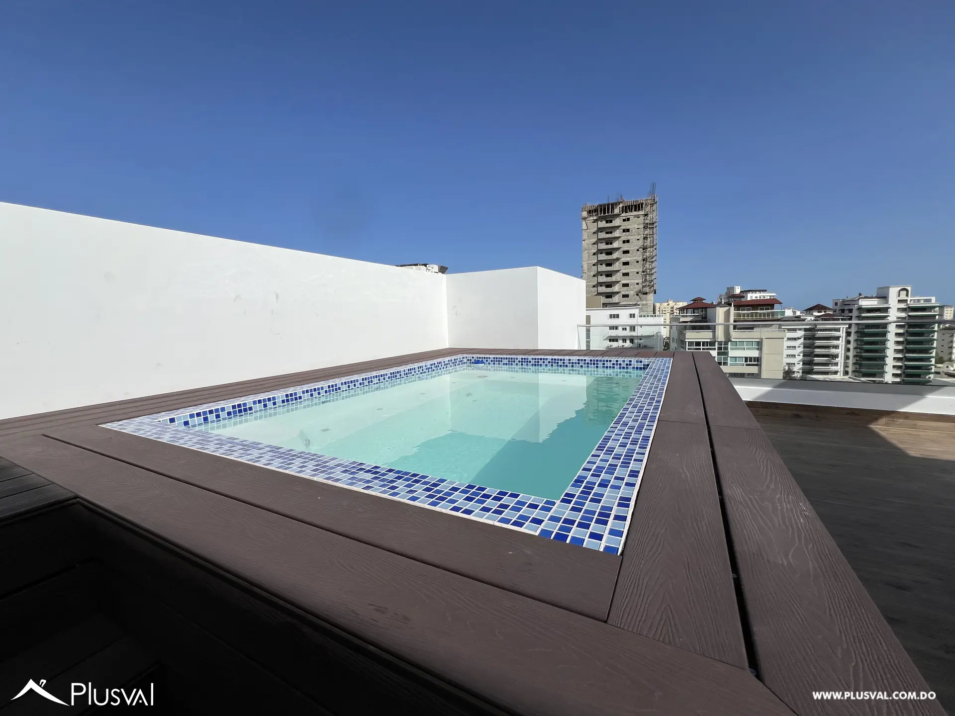 Apartamento de 2 habitaciones con Terraza En Renacimiento 455907