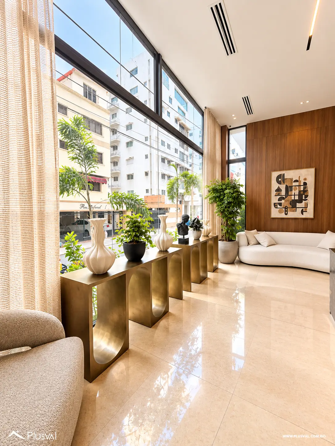Apartamento en venta de 3 habitaciones en Evaristo Morales 531010