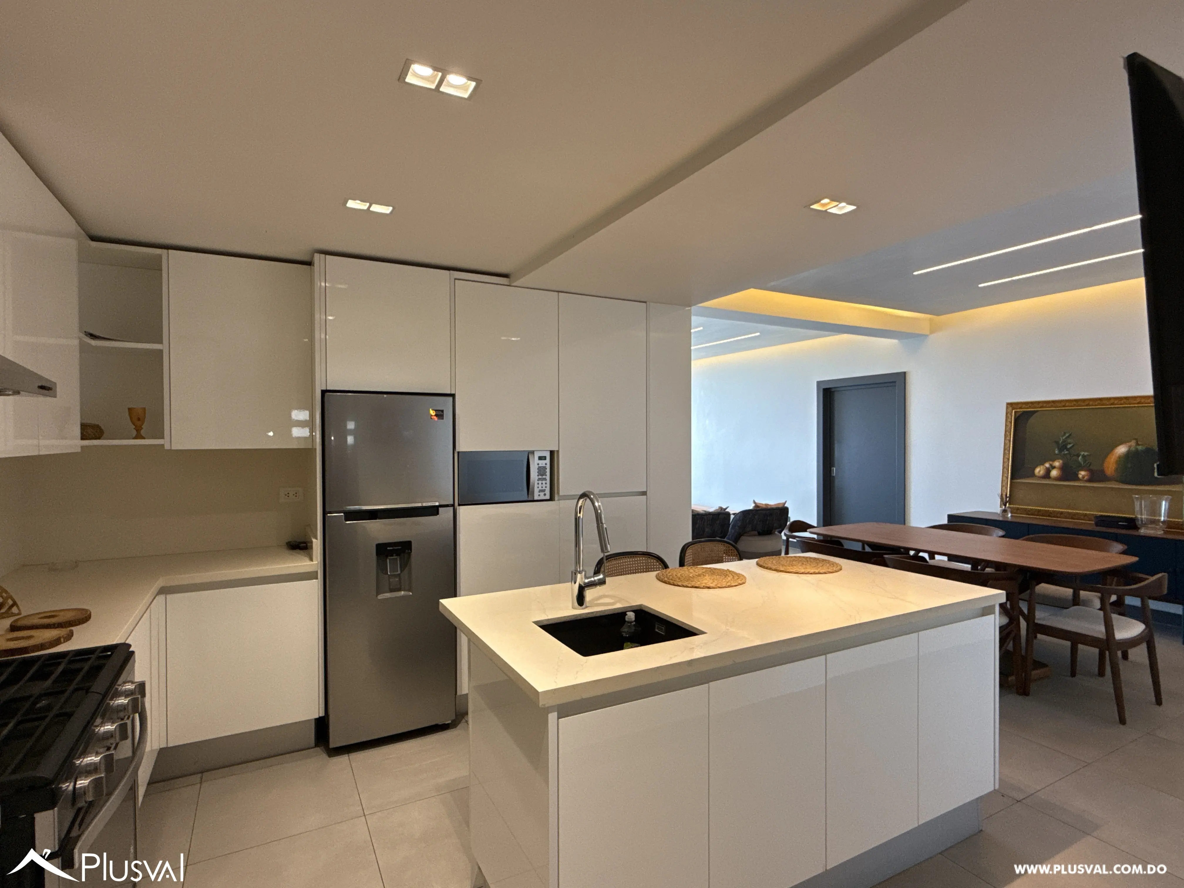 Apartamento Amueblado en Alquiler, Vista al Mar y el Parque en Bella Vista 530454