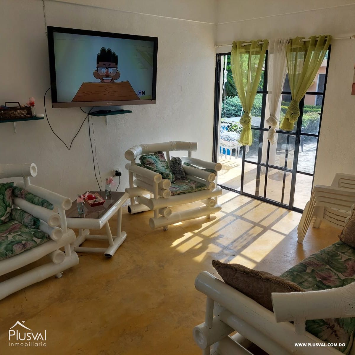 Villa espaciosa en venta con piscina, ubicada cerca de la Bahía de Ocoa 425061