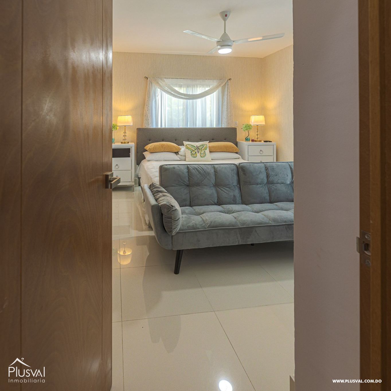 Exclusivo Apartamento Amueblado de 3 Habitaciones 245023