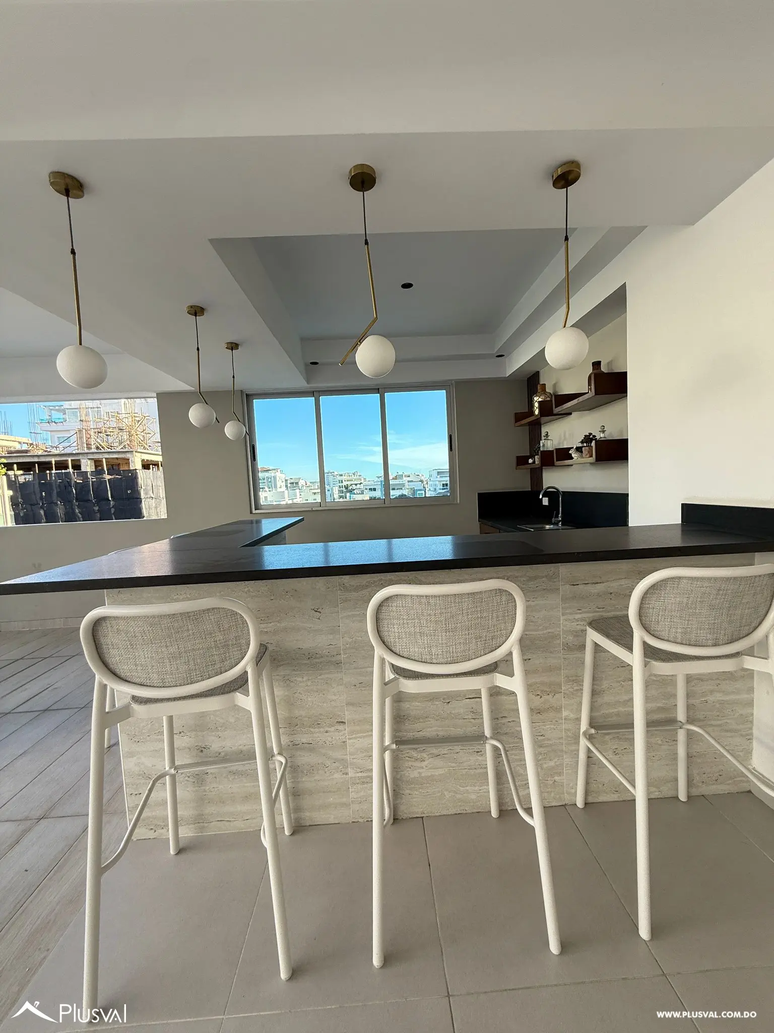 Alquiler de apartamento totalmente amueblado en Evaristo Morales 474073